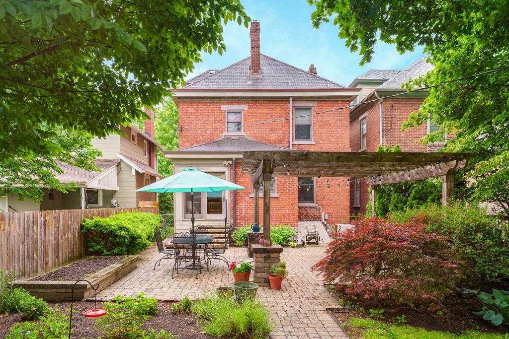 294 Stewart Avenue