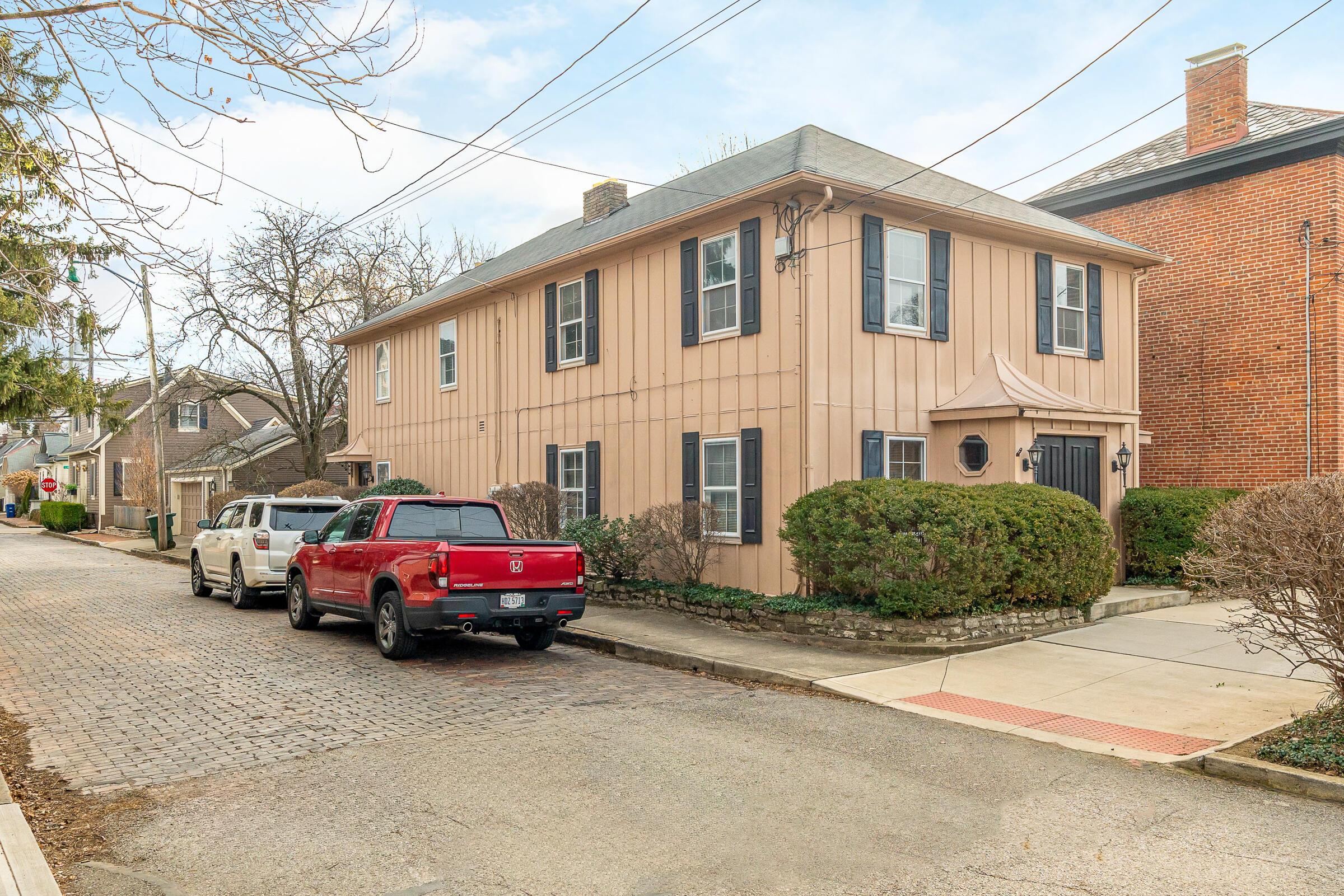 860 S 3rd Street
