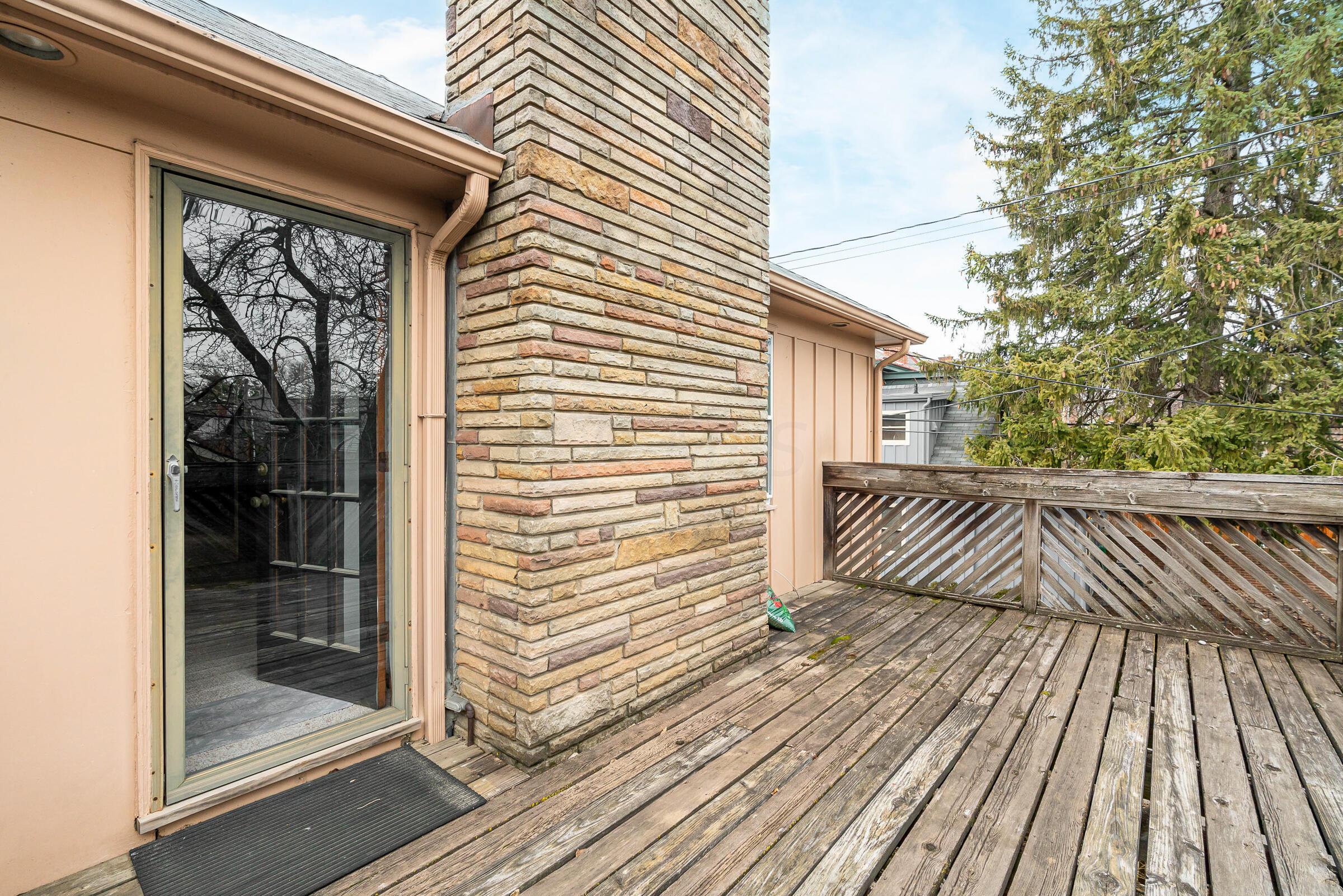 860 S 3rd Street