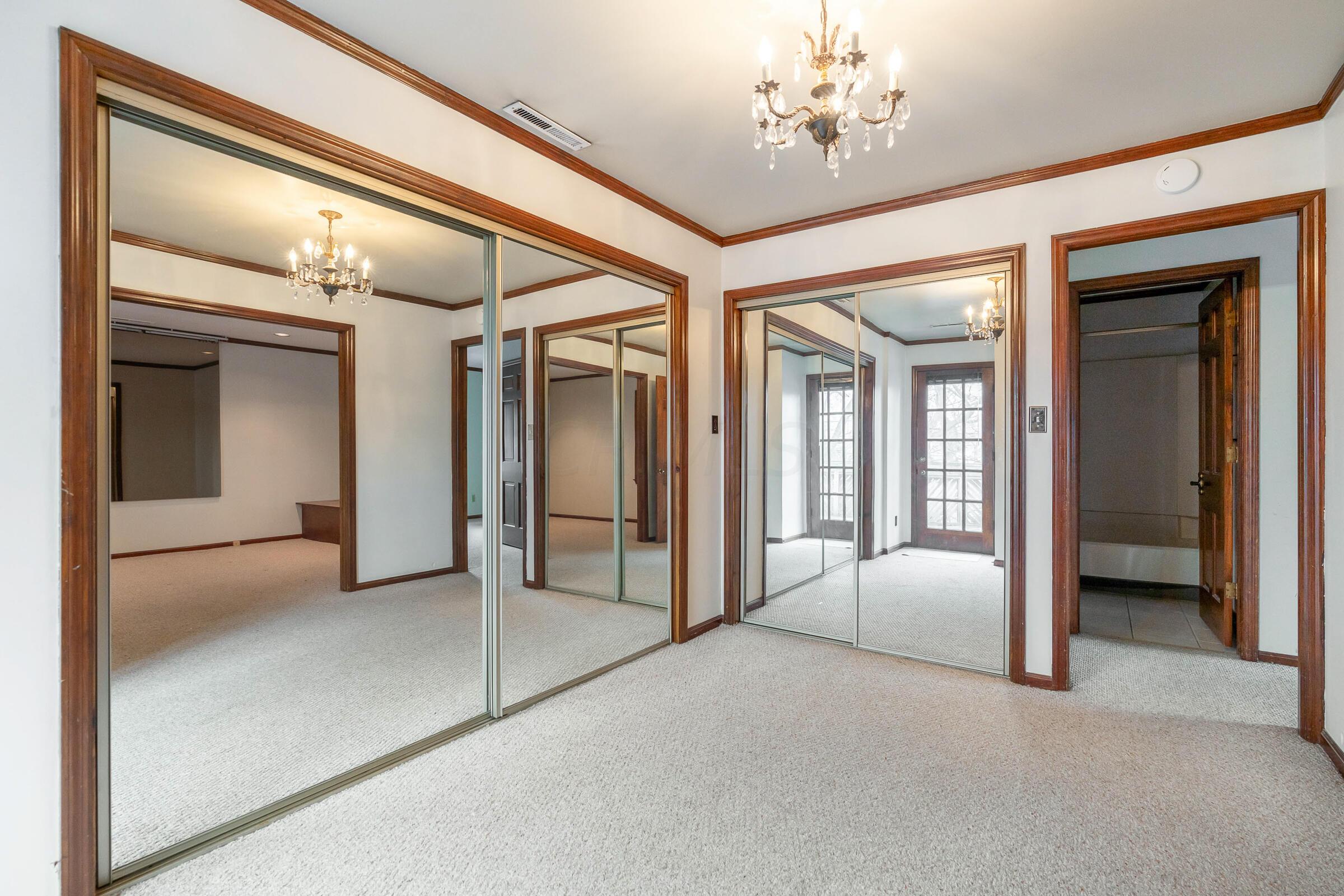 860 S 3rd Street