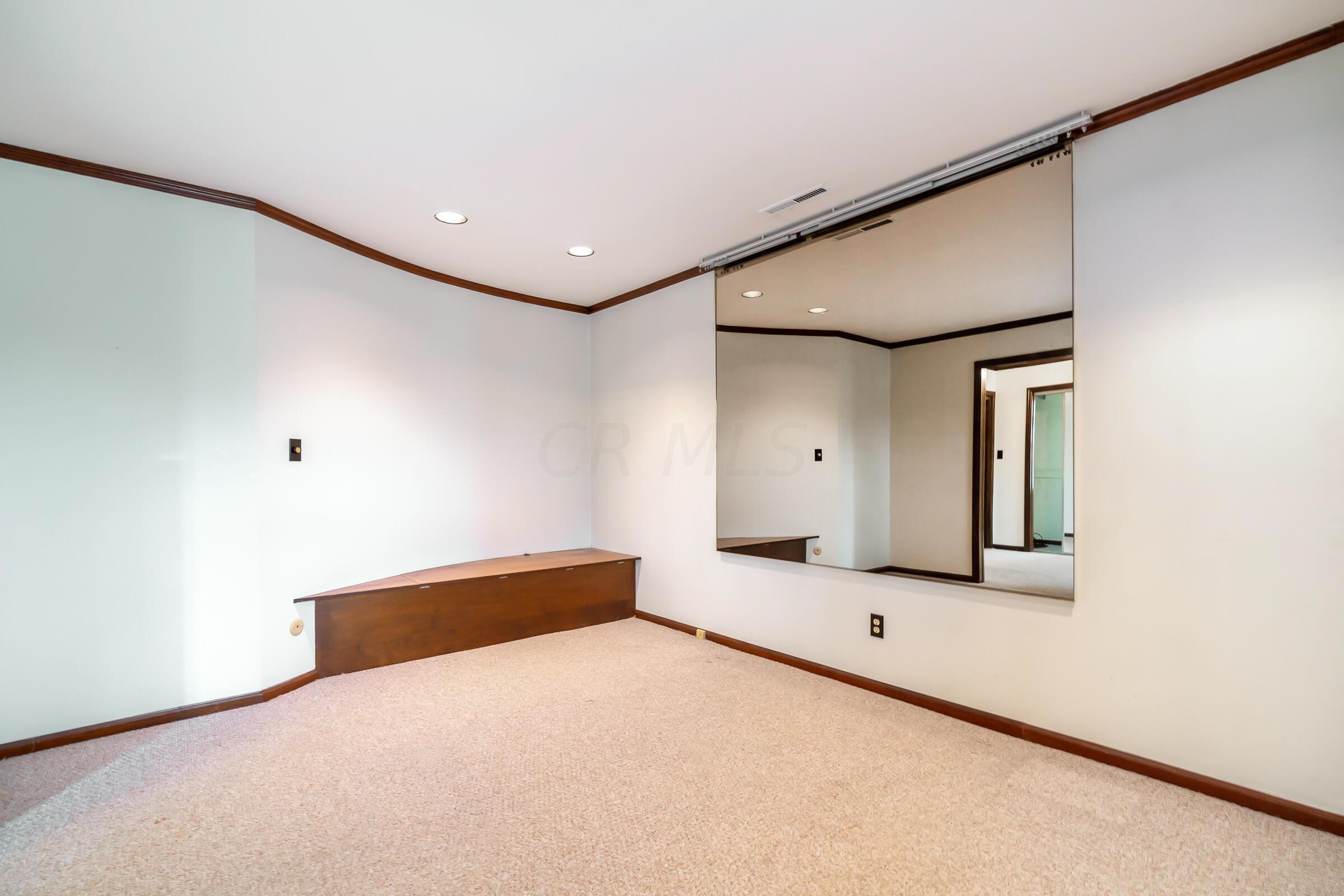 860 S 3rd Street
