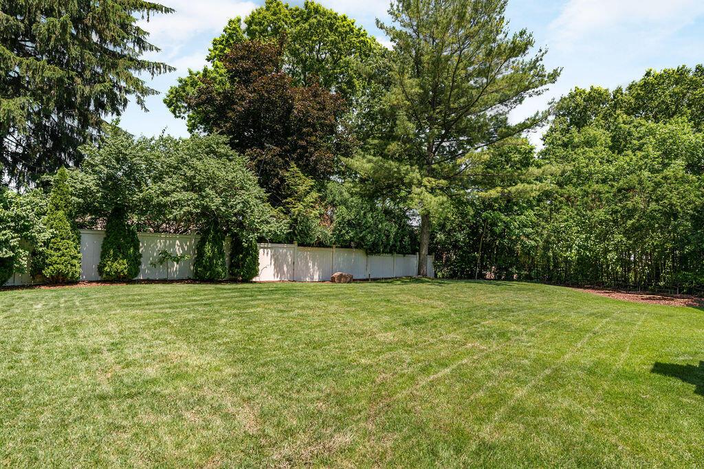 2462 Lane Road