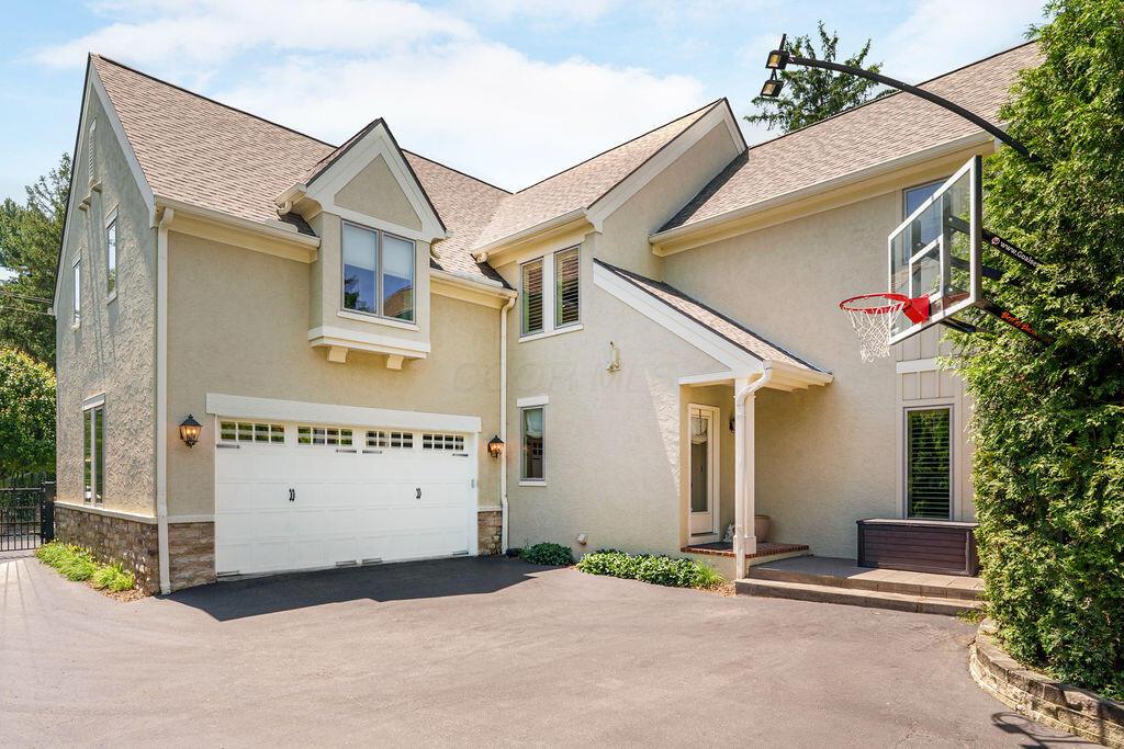 2462 Lane Road
