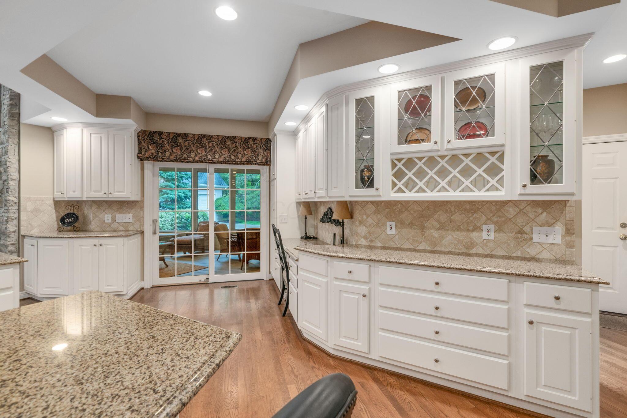 650 W Orange Road