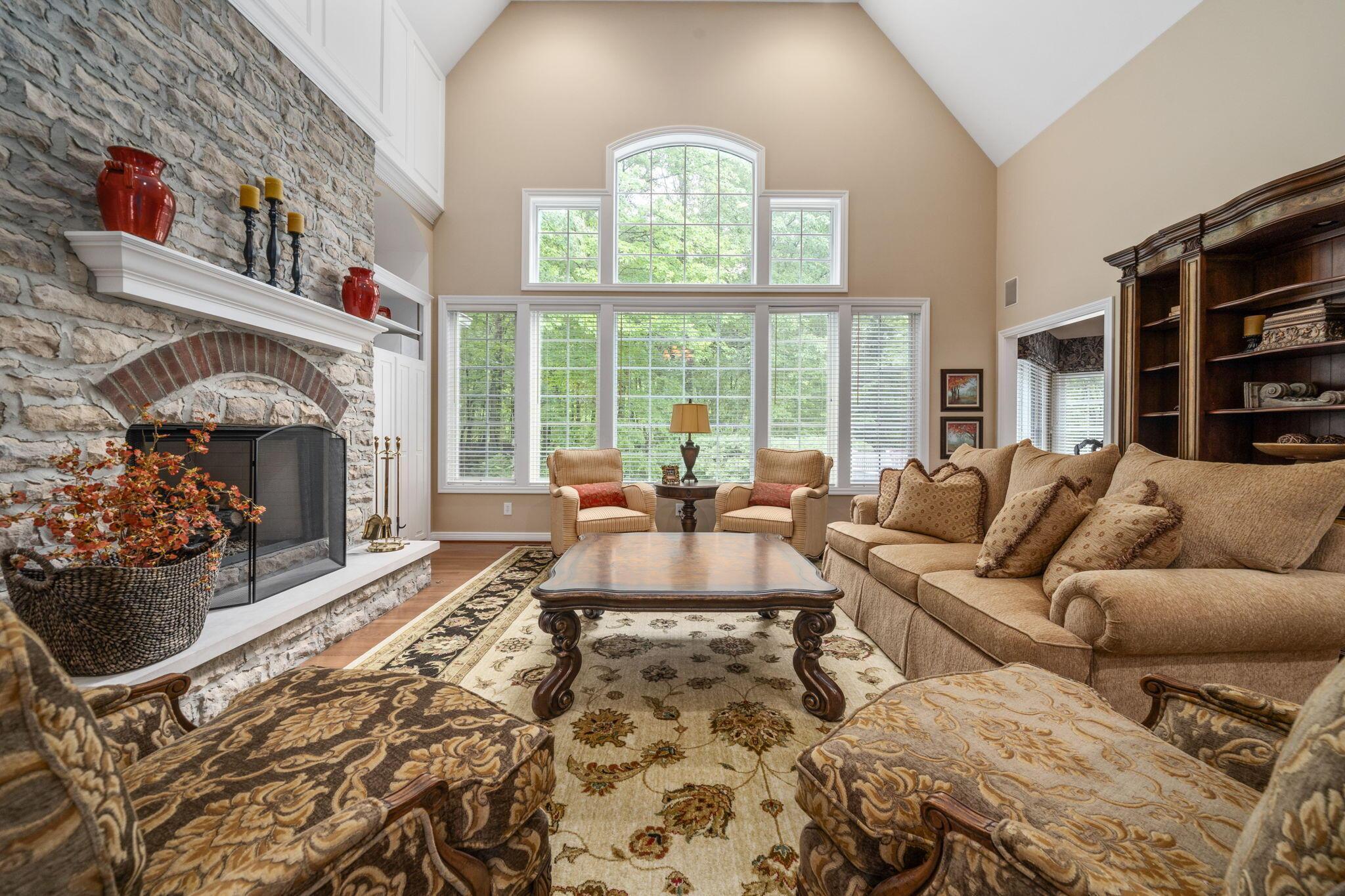 650 W Orange Road