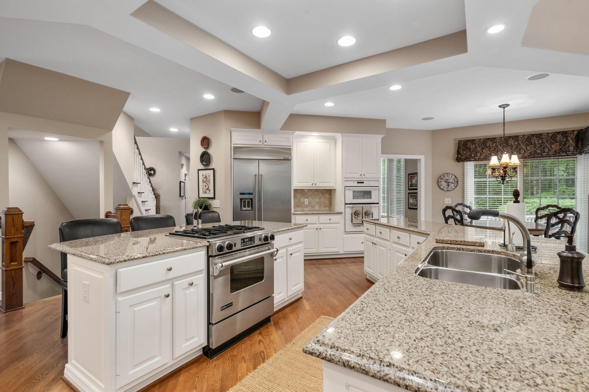 650 W Orange Road