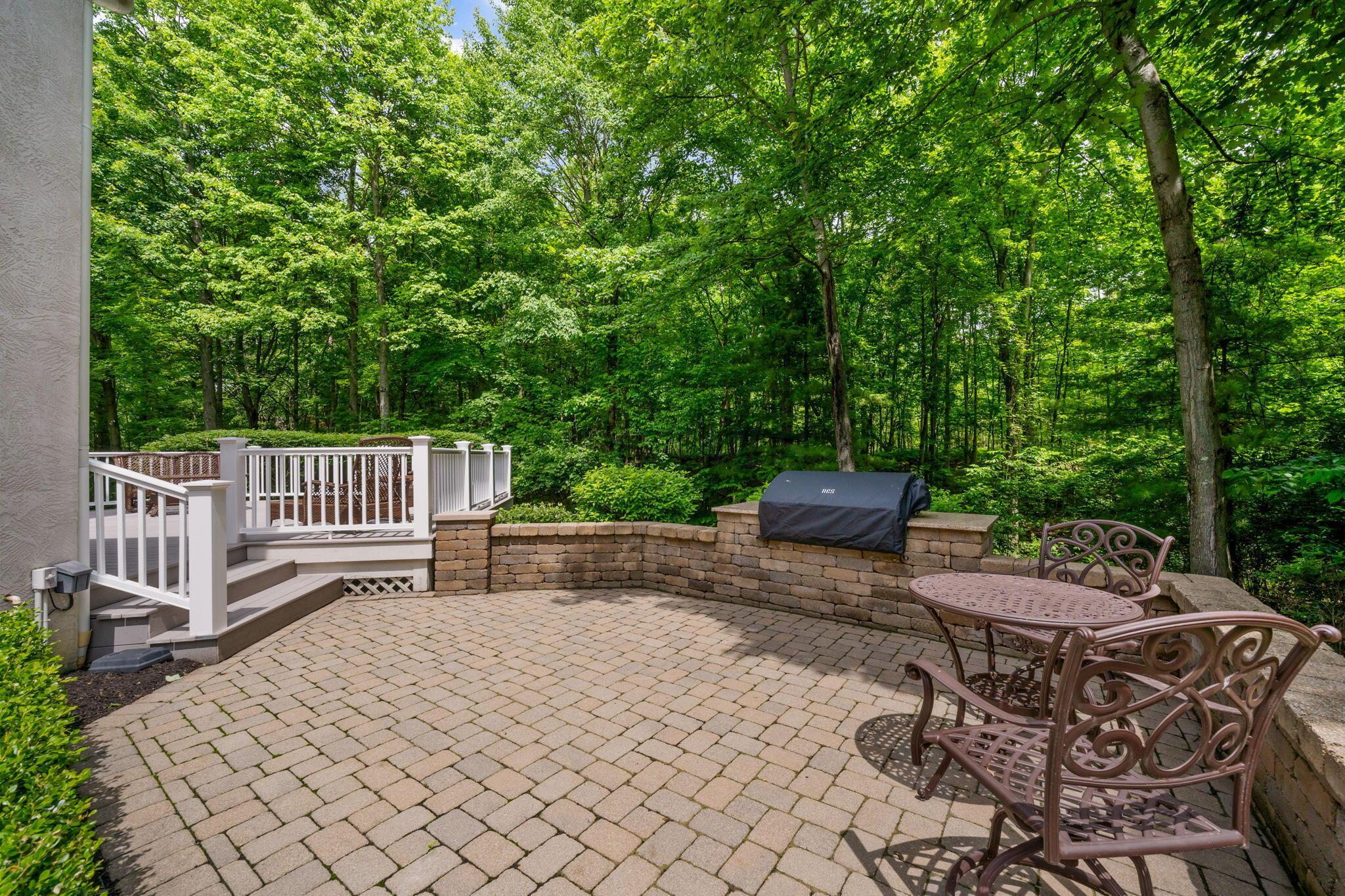 650 W Orange Road