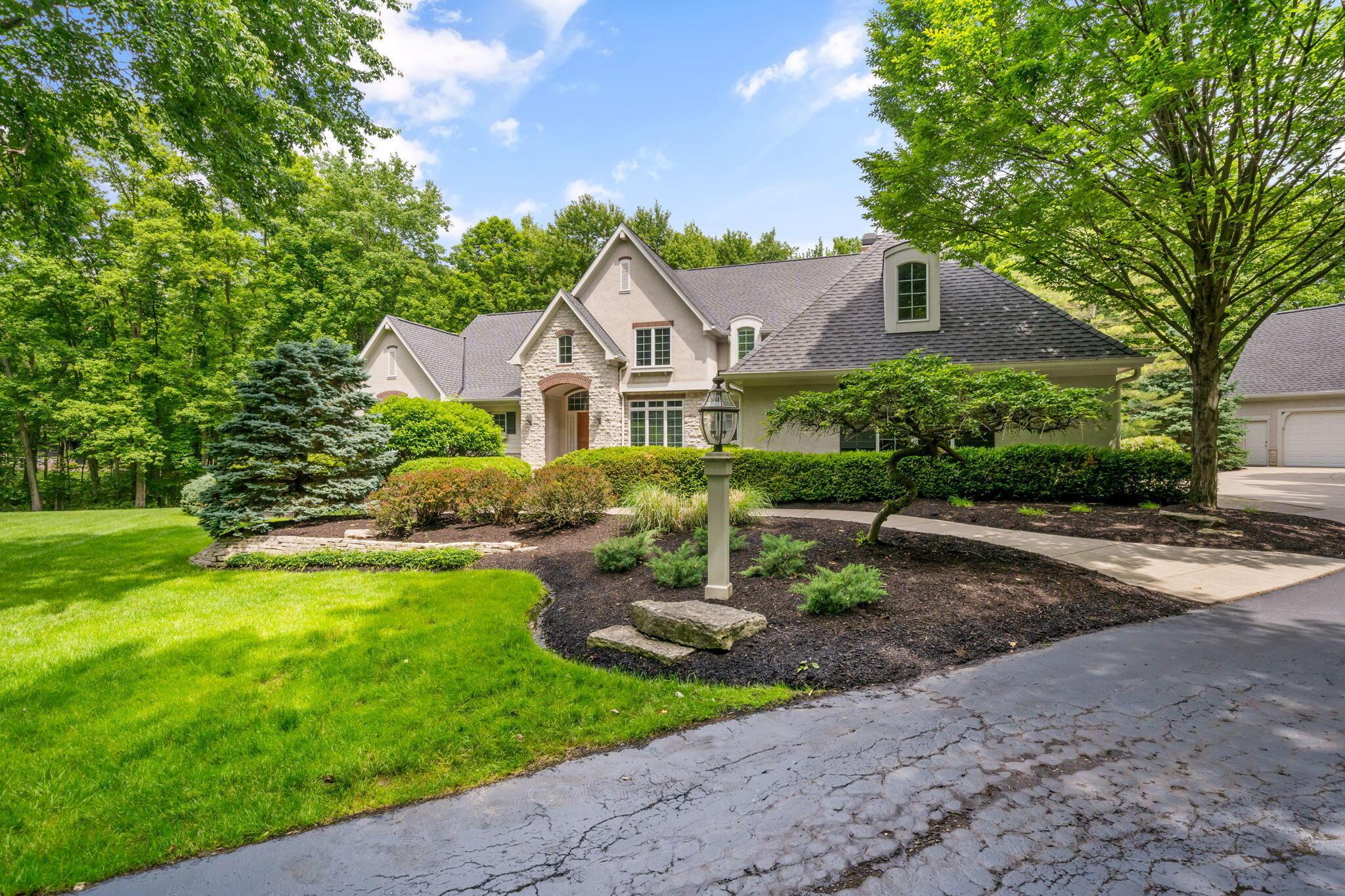 650 W Orange Road