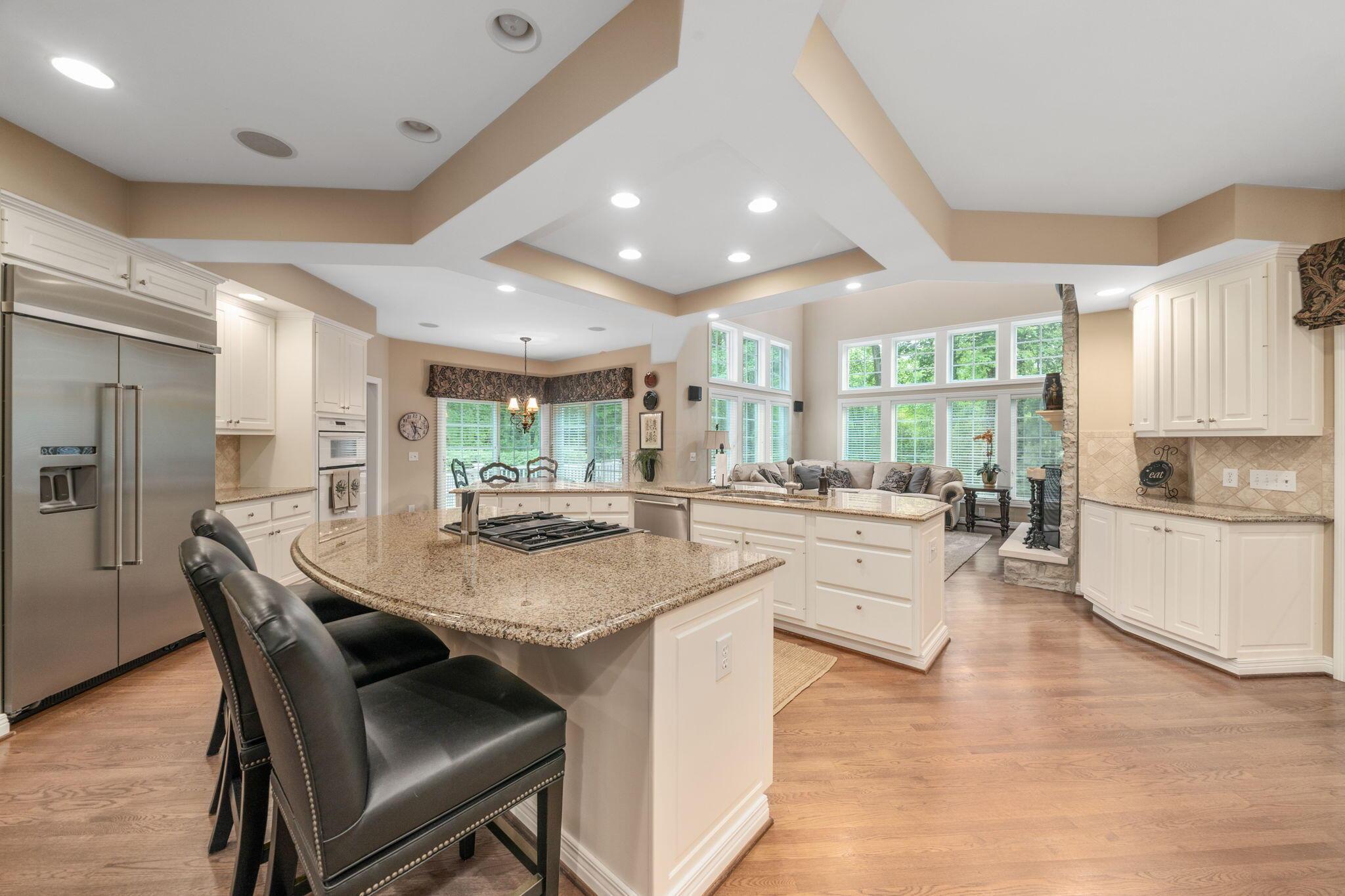 650 W Orange Road