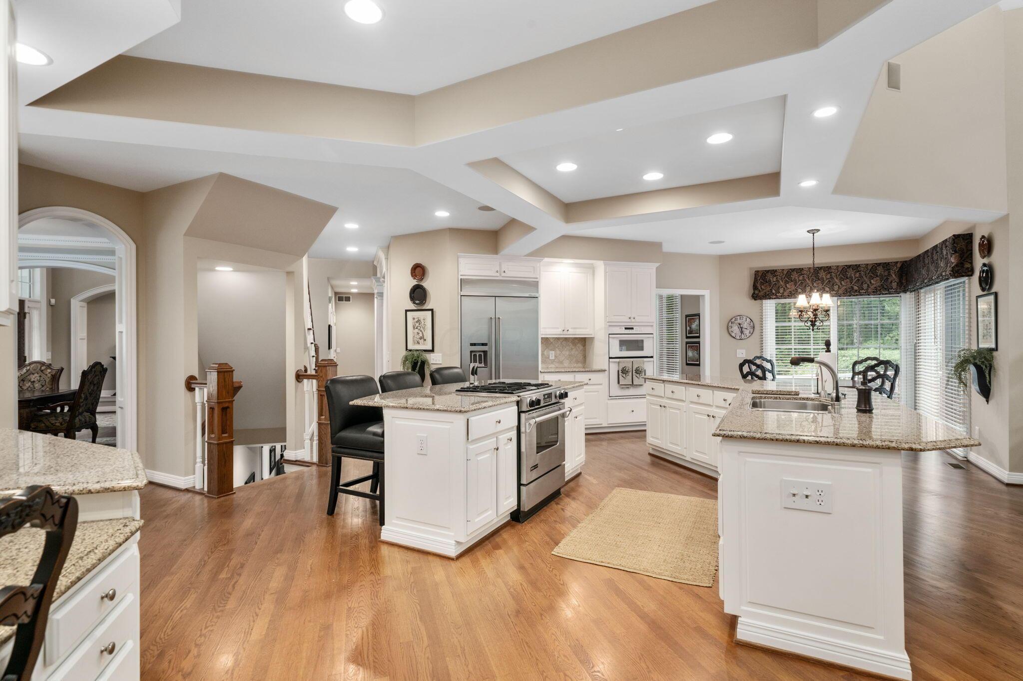 650 W Orange Road