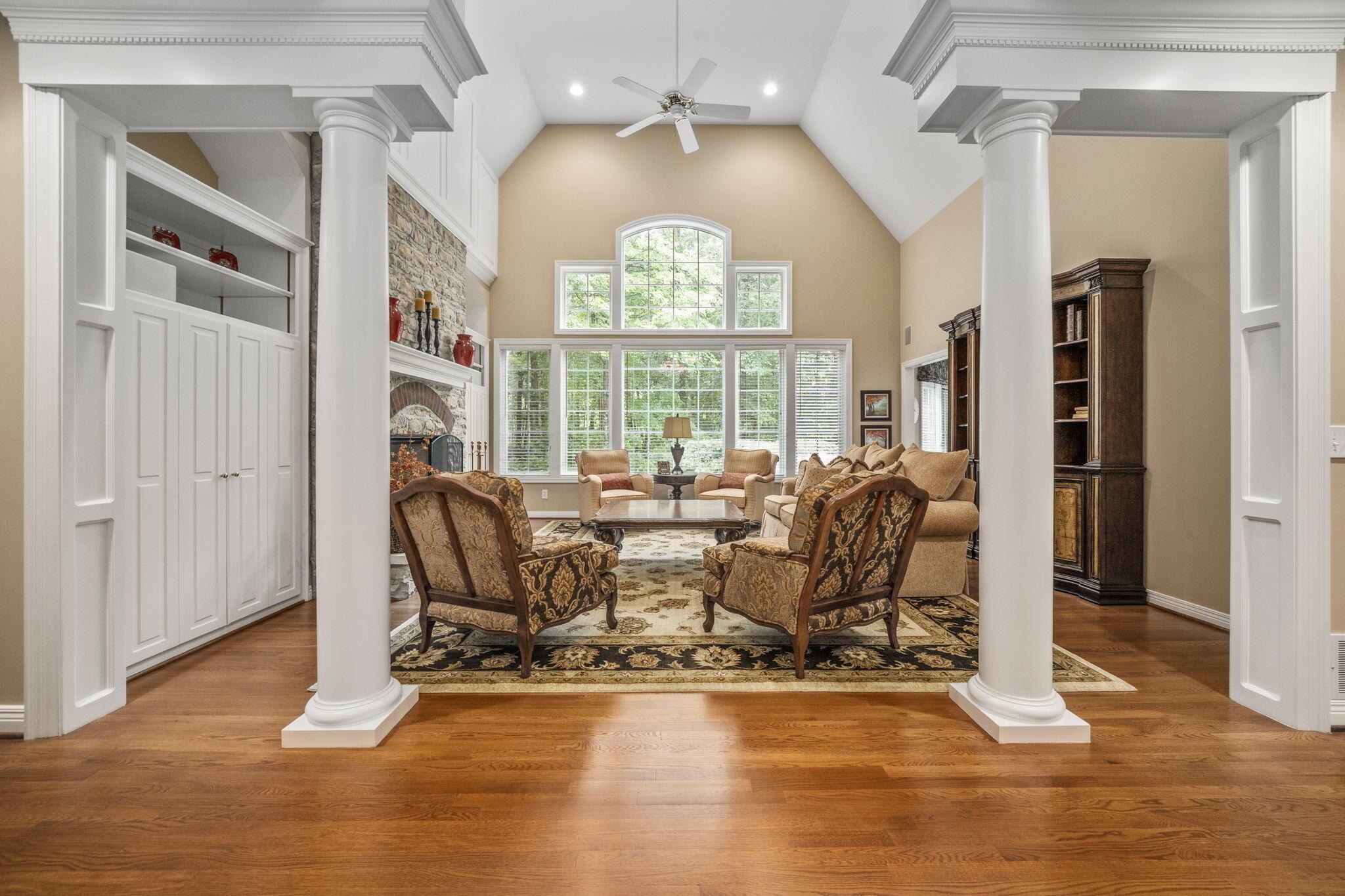 650 W Orange Road