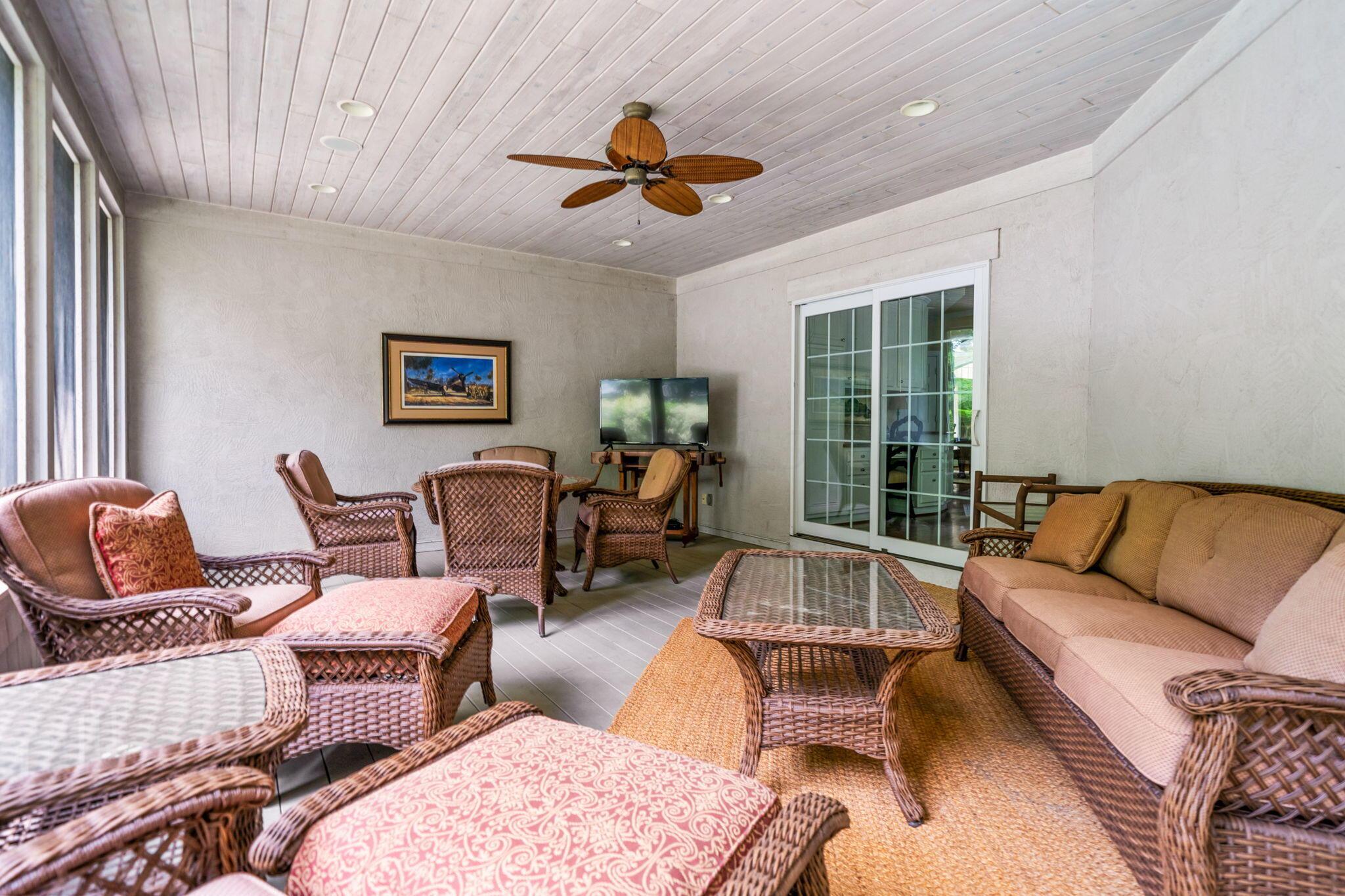 650 W Orange Road