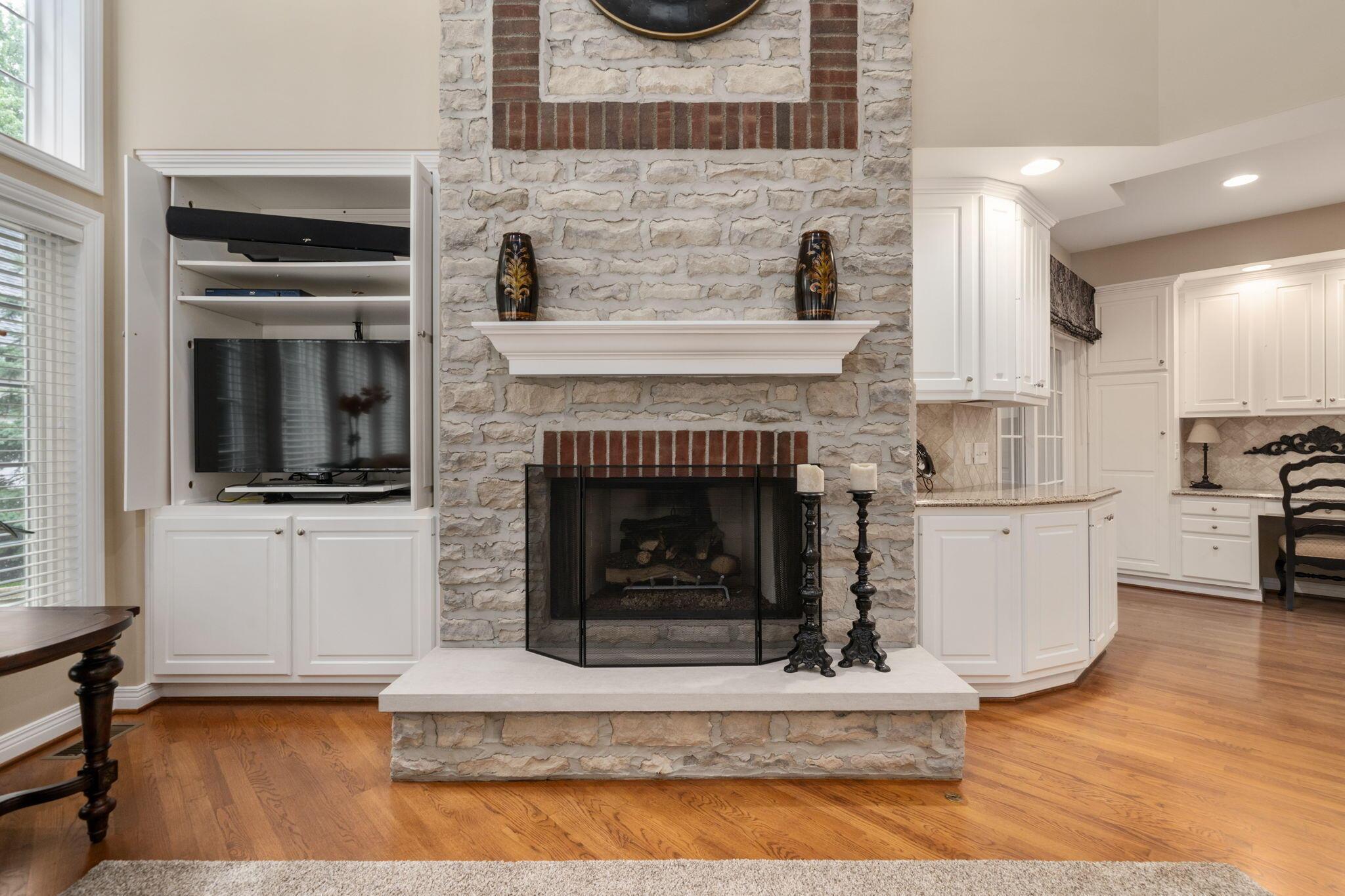 650 W Orange Road