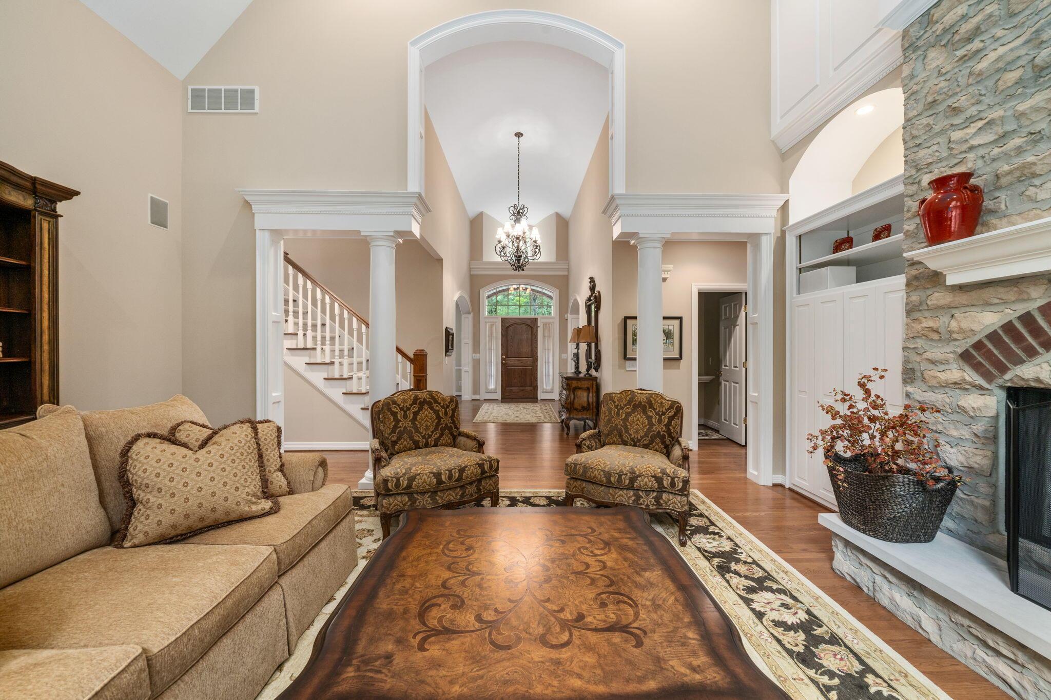 650 W Orange Road