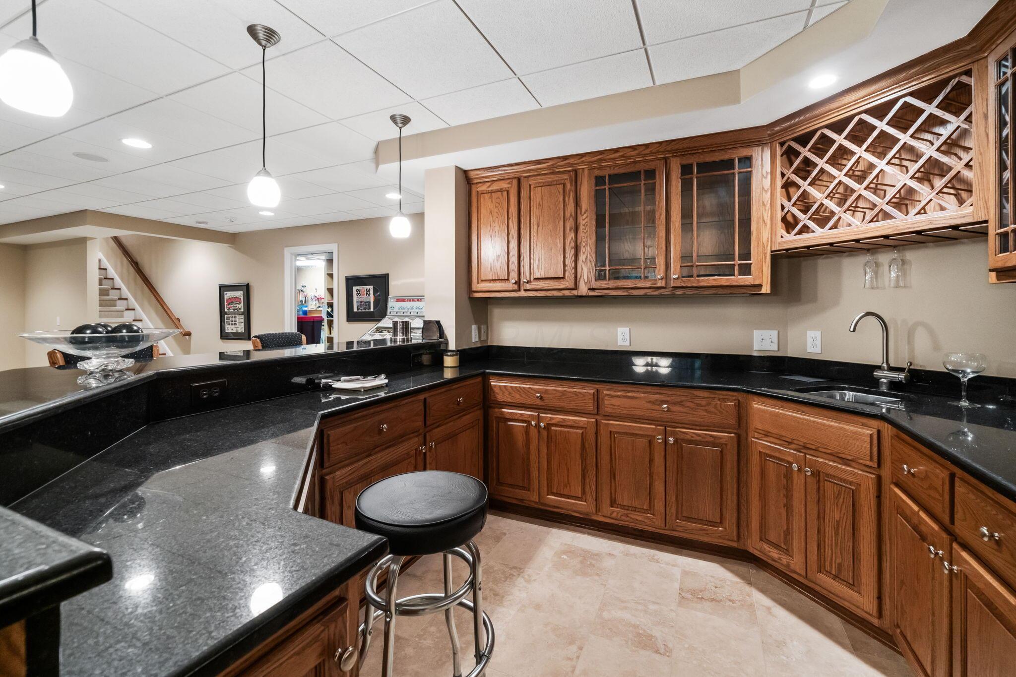 650 W Orange Road