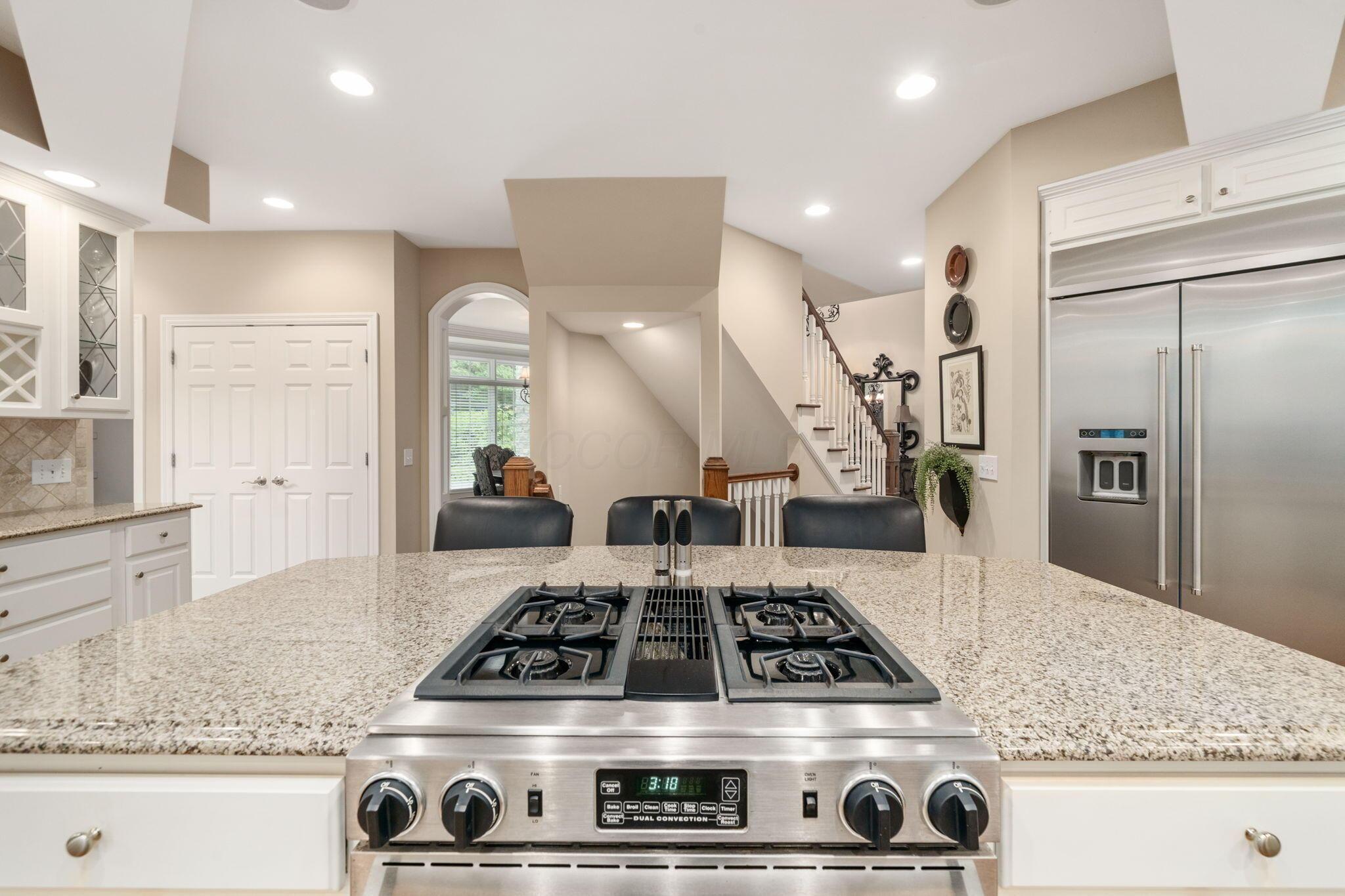 650 W Orange Road