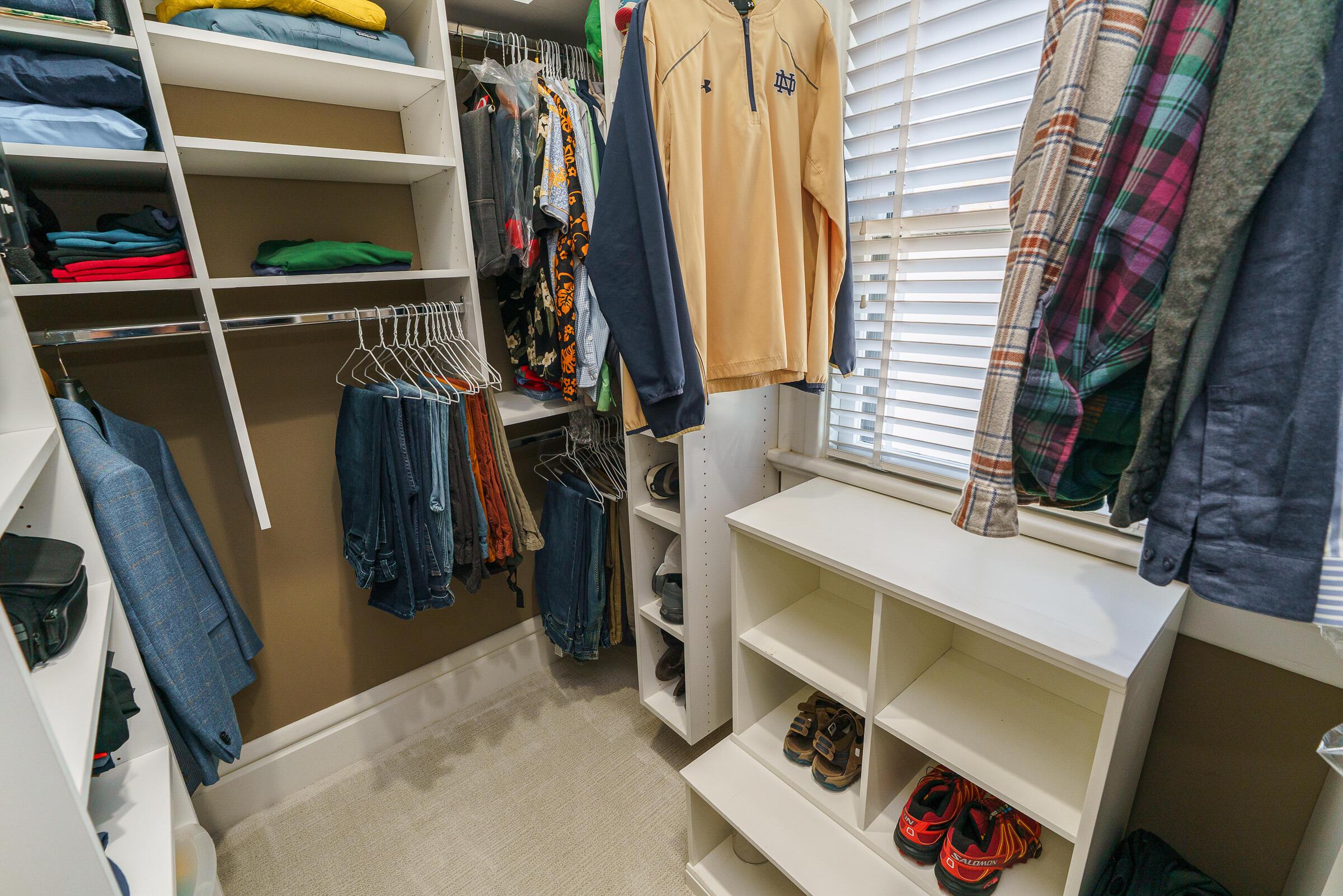 544 S 6th Street