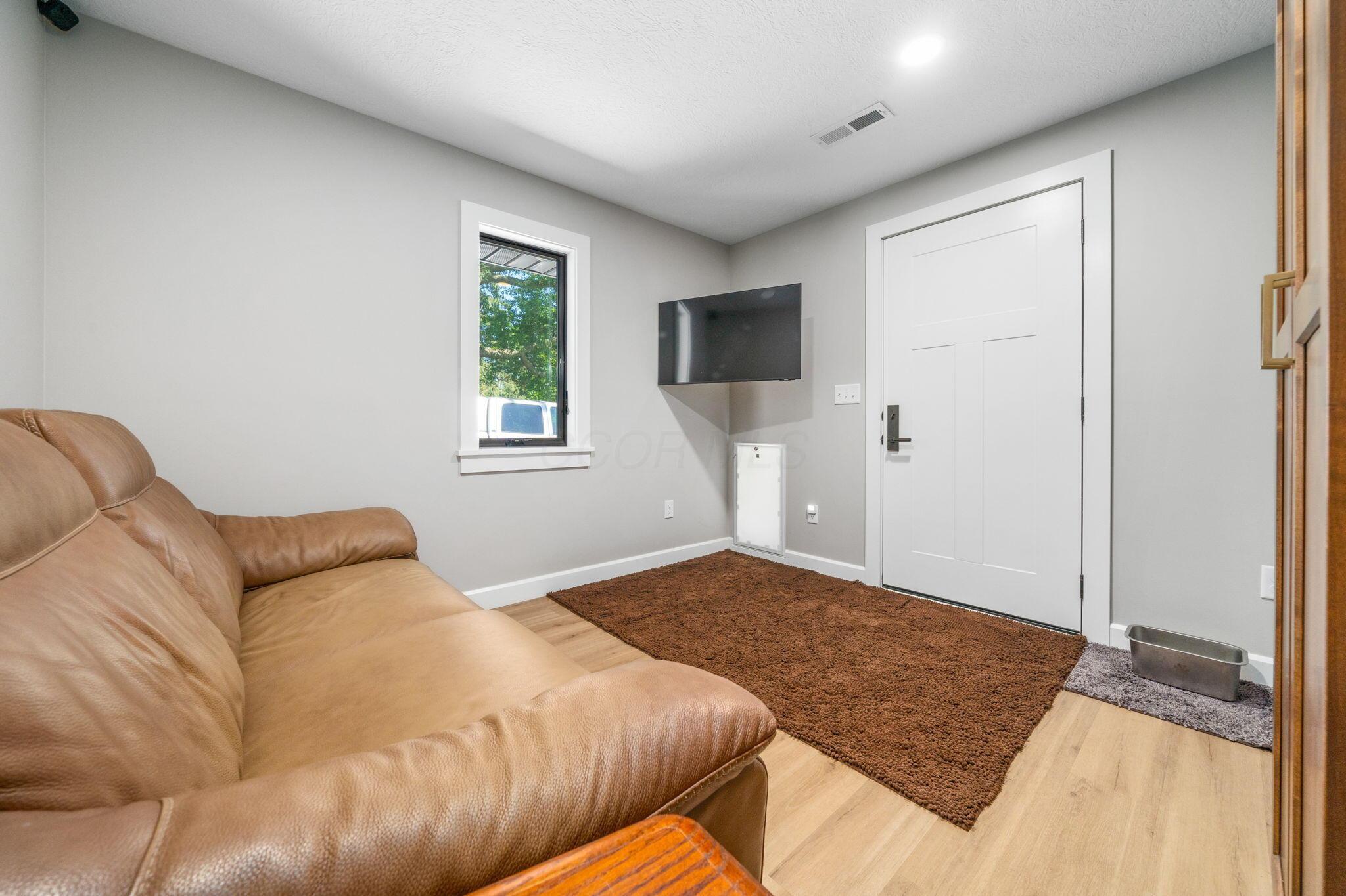 5516 Lancaster Road