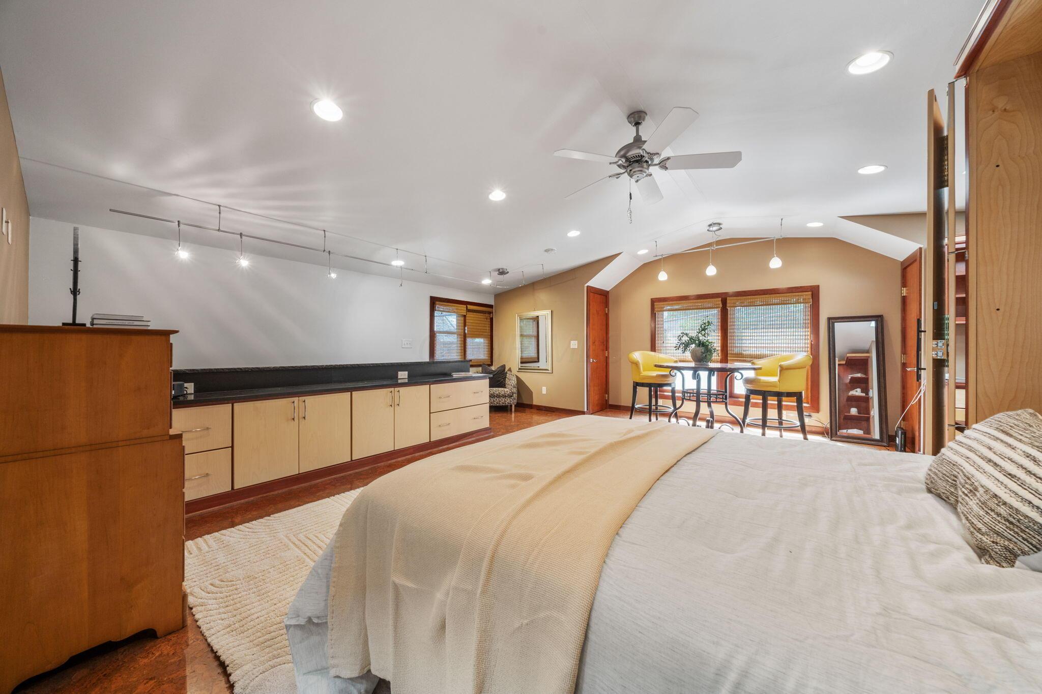 783 S 5th Street