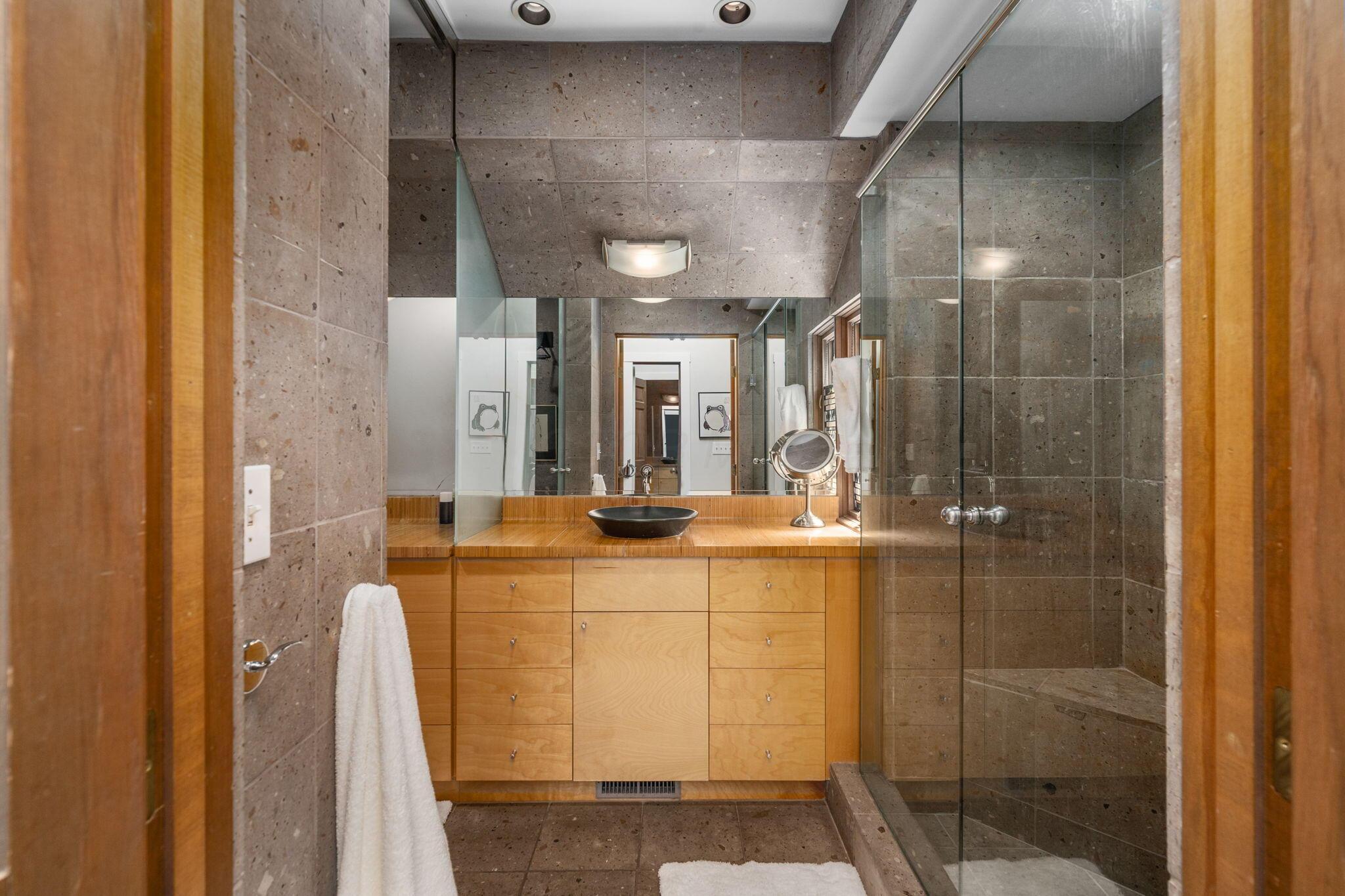 783 S 5th Street