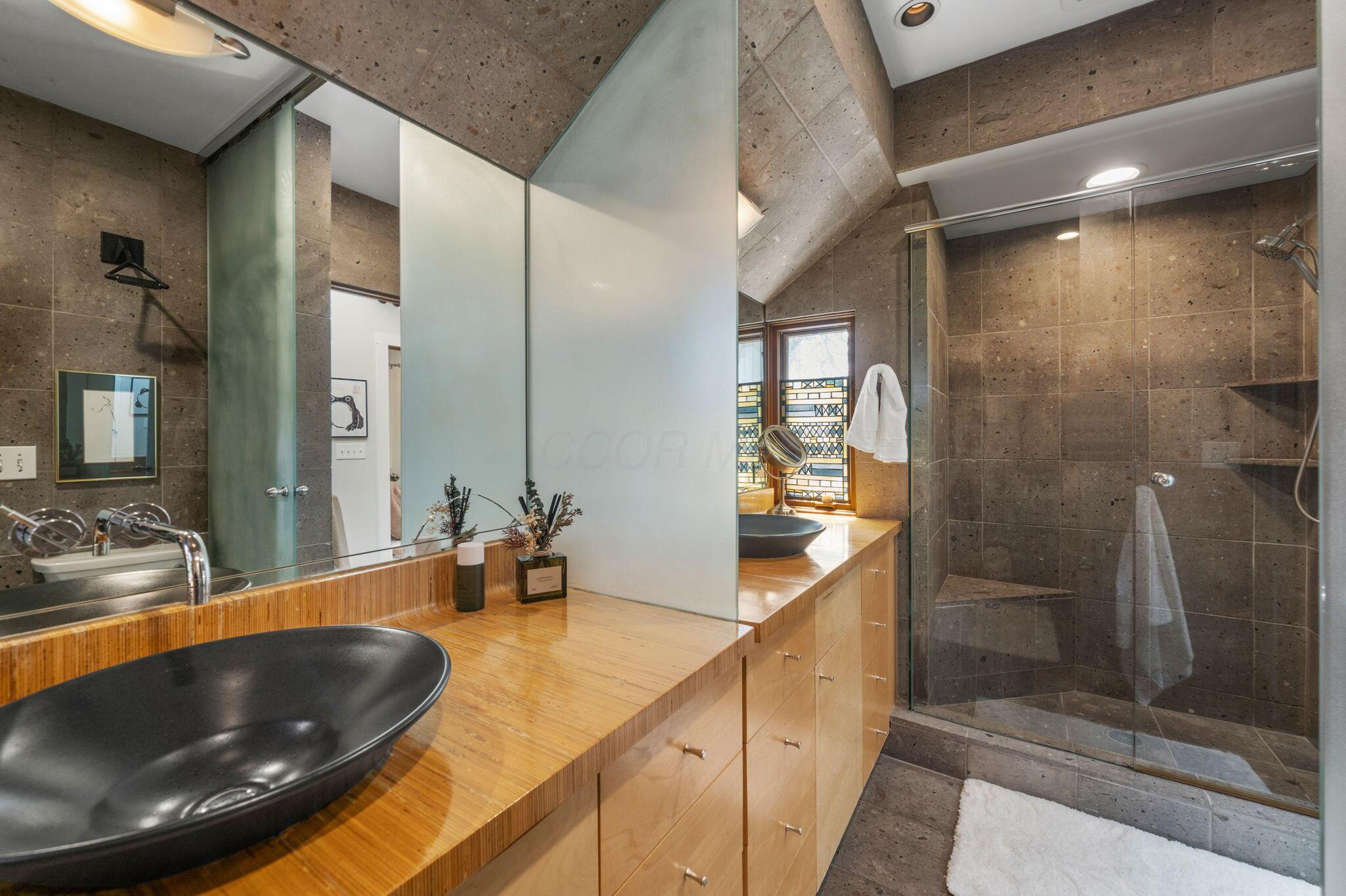 783 S 5th Street