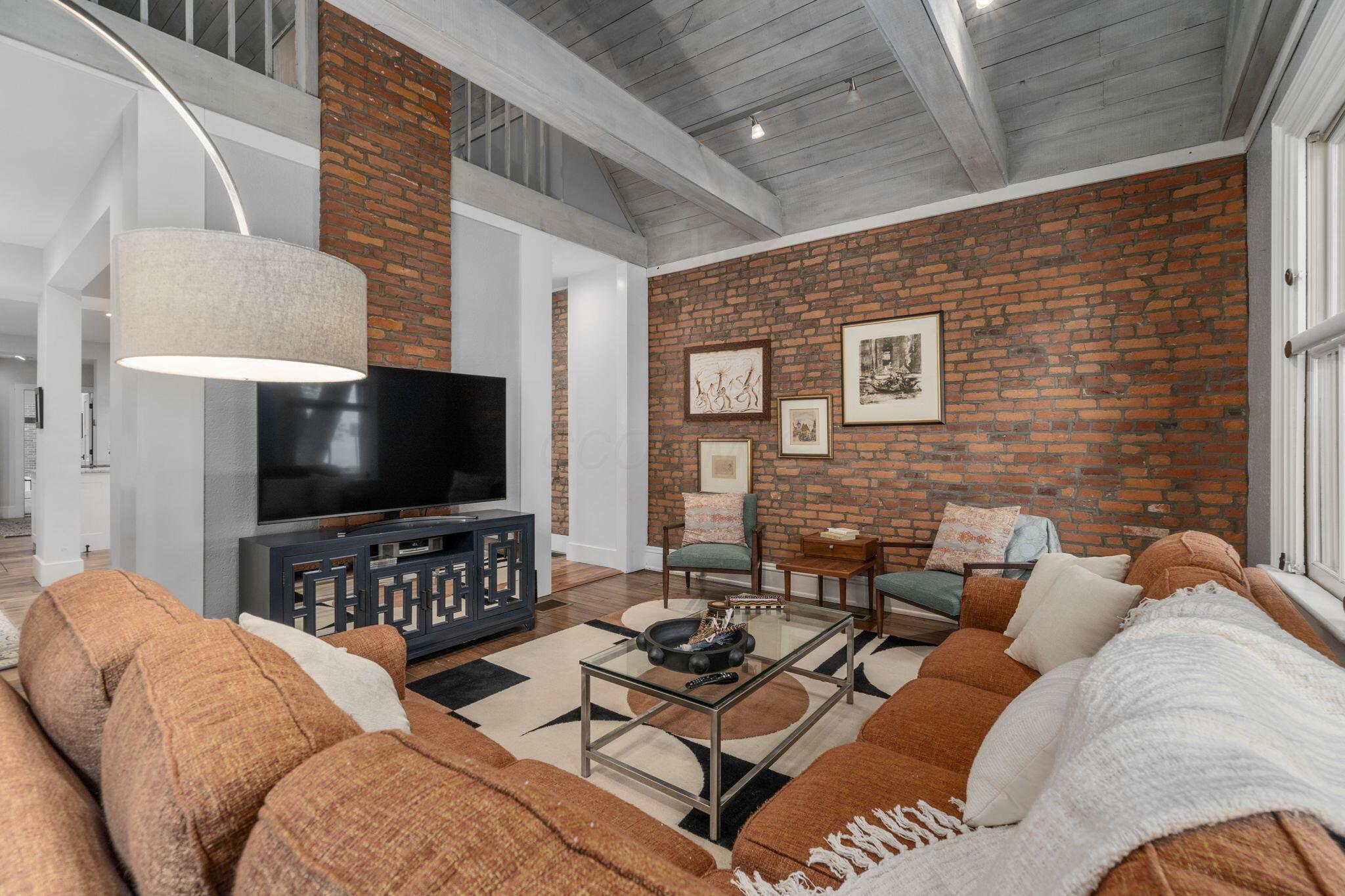 783 S 5th Street