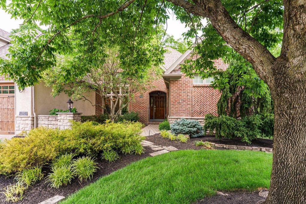 5737 Michaela Court