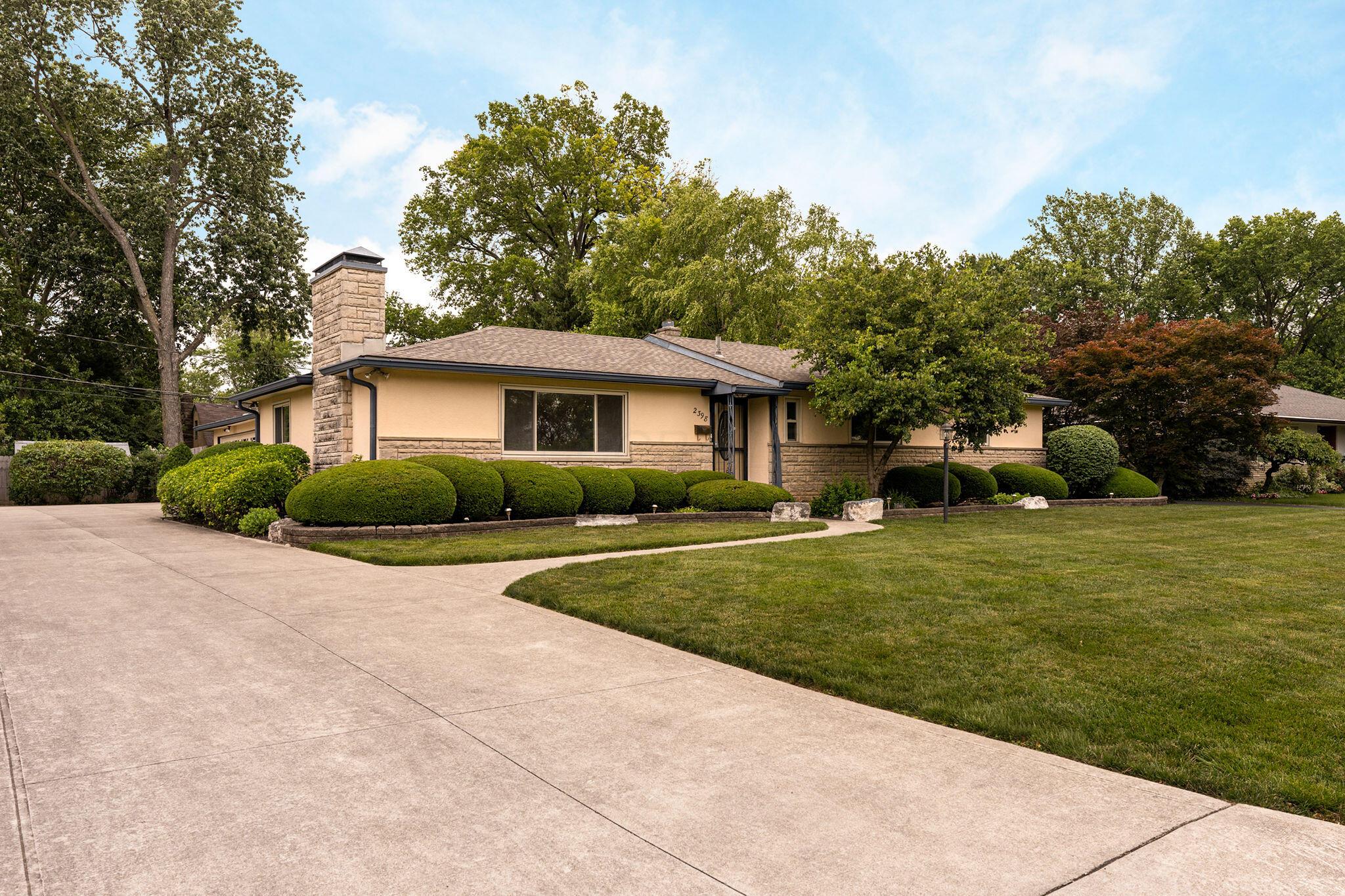 2398 Beverly Place