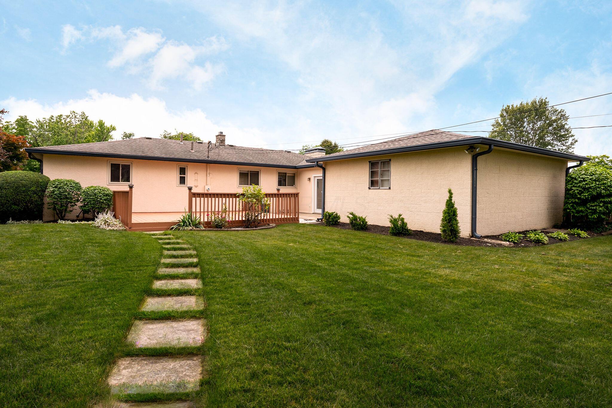 2398 Beverly Place