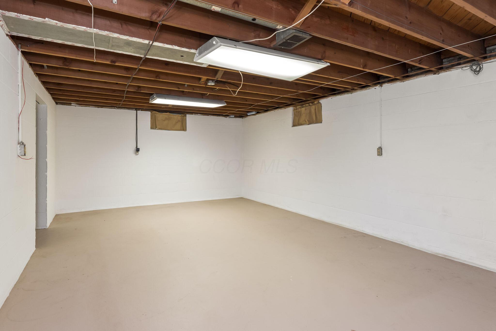 2398 Beverly Place