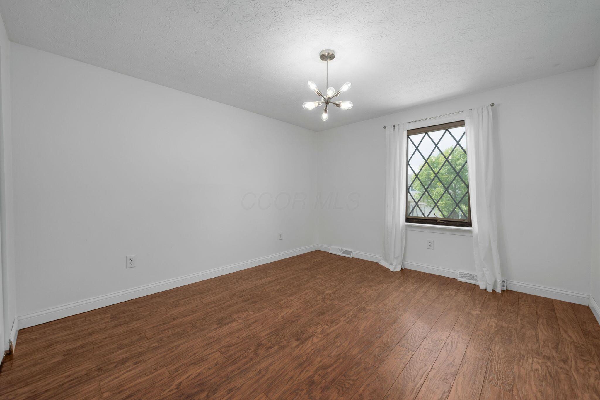 1870 Hickory Hill Drive