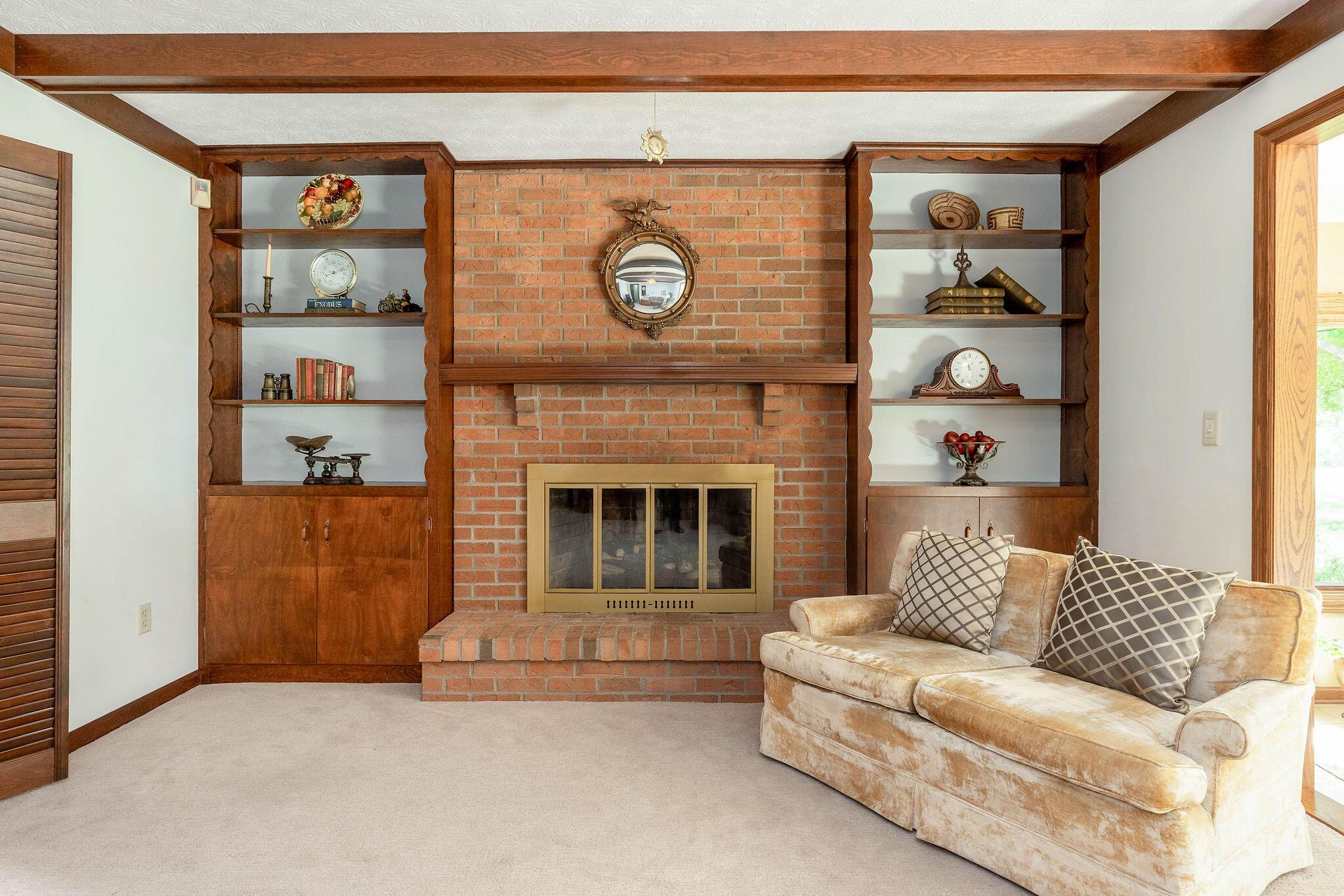 1350 Carriage Road