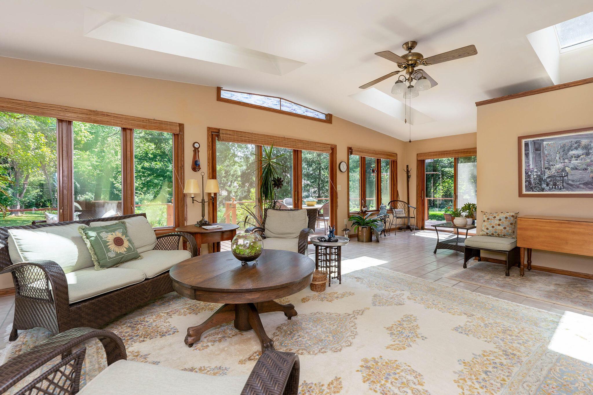 1350 Carriage Road