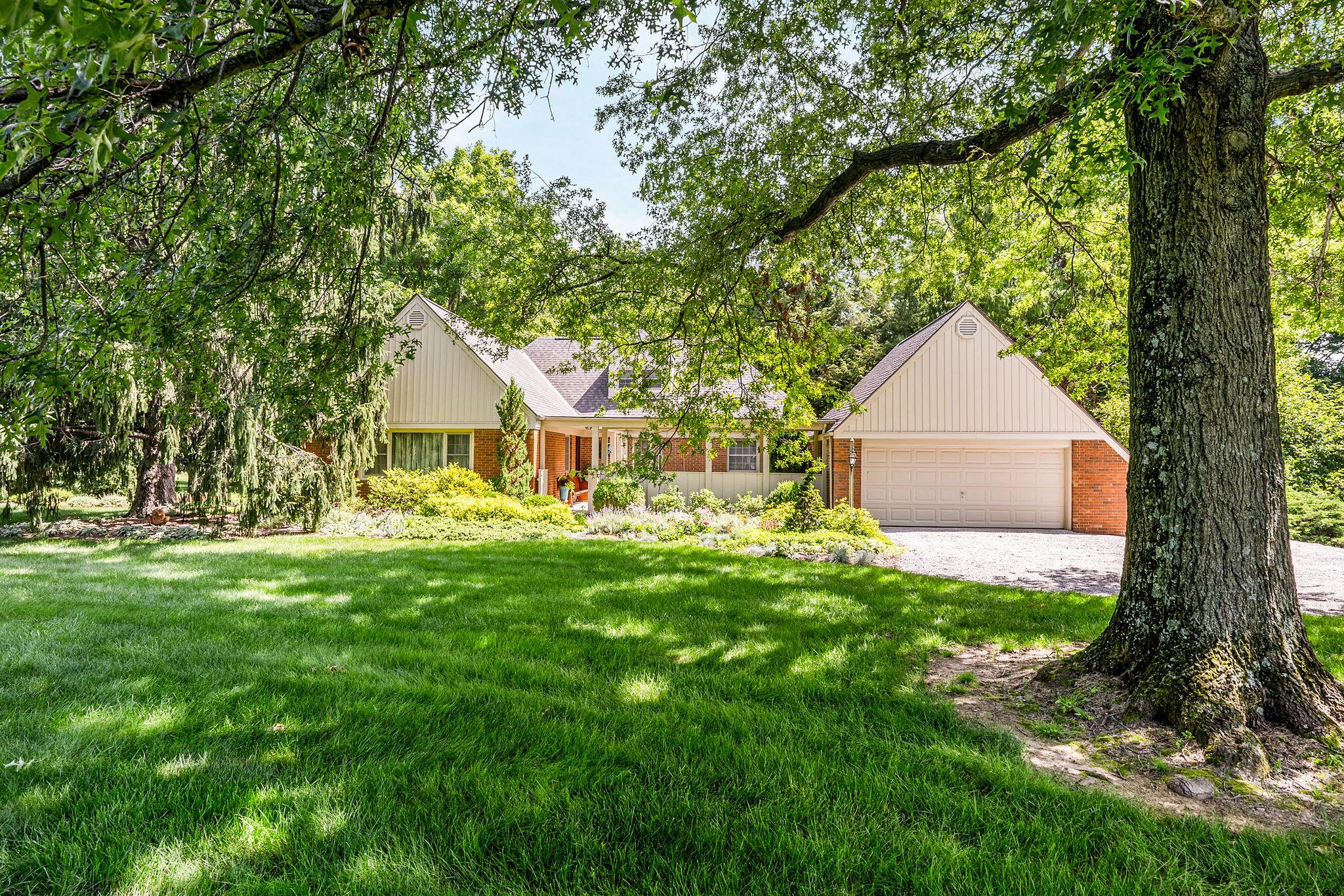 1350 Carriage Road