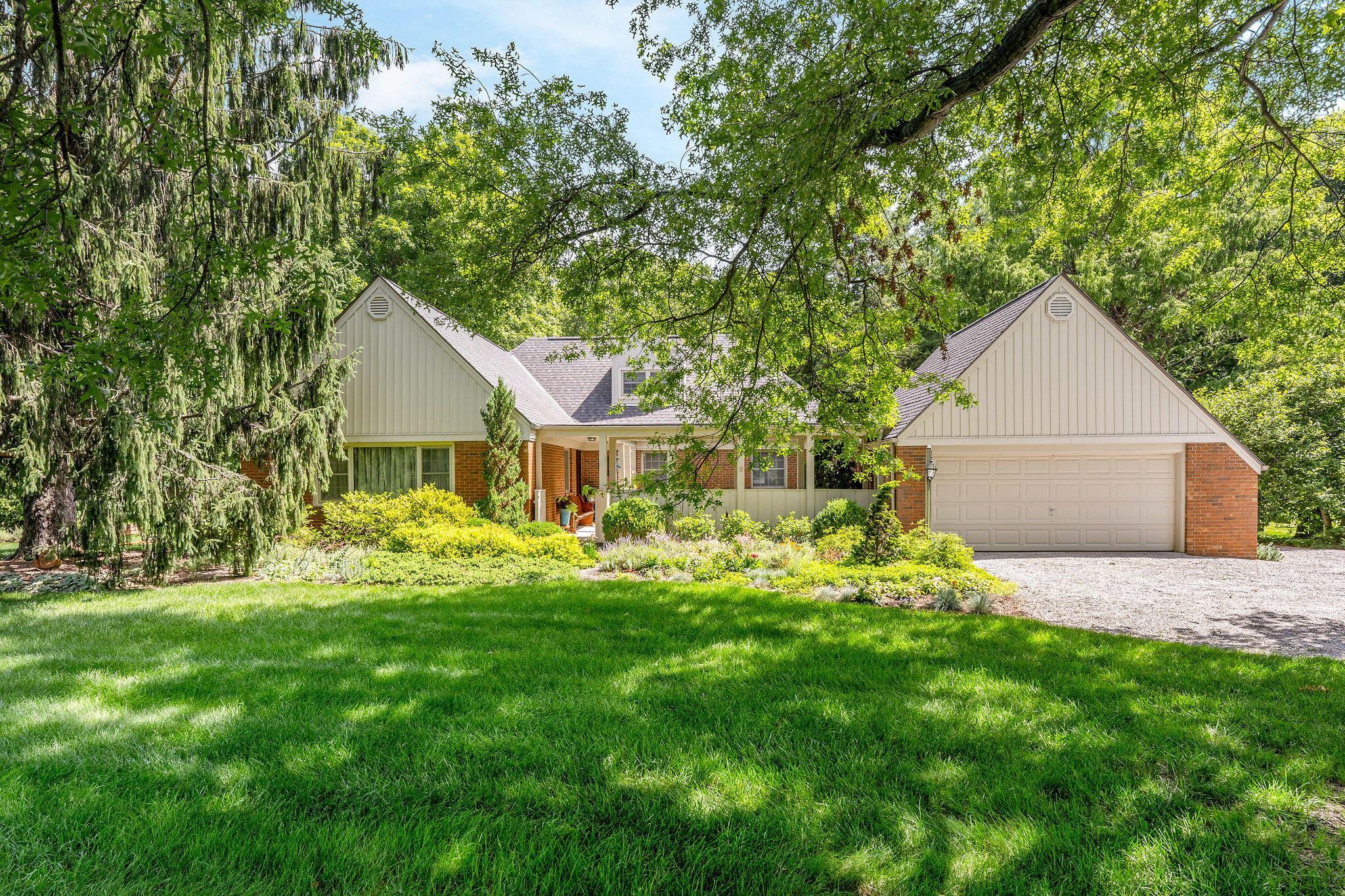 1350 Carriage Road