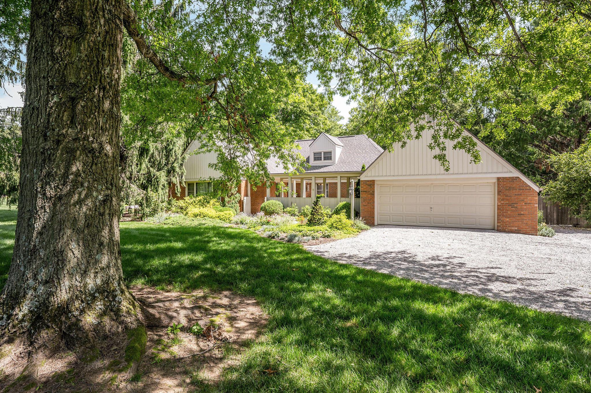 1350 Carriage Road