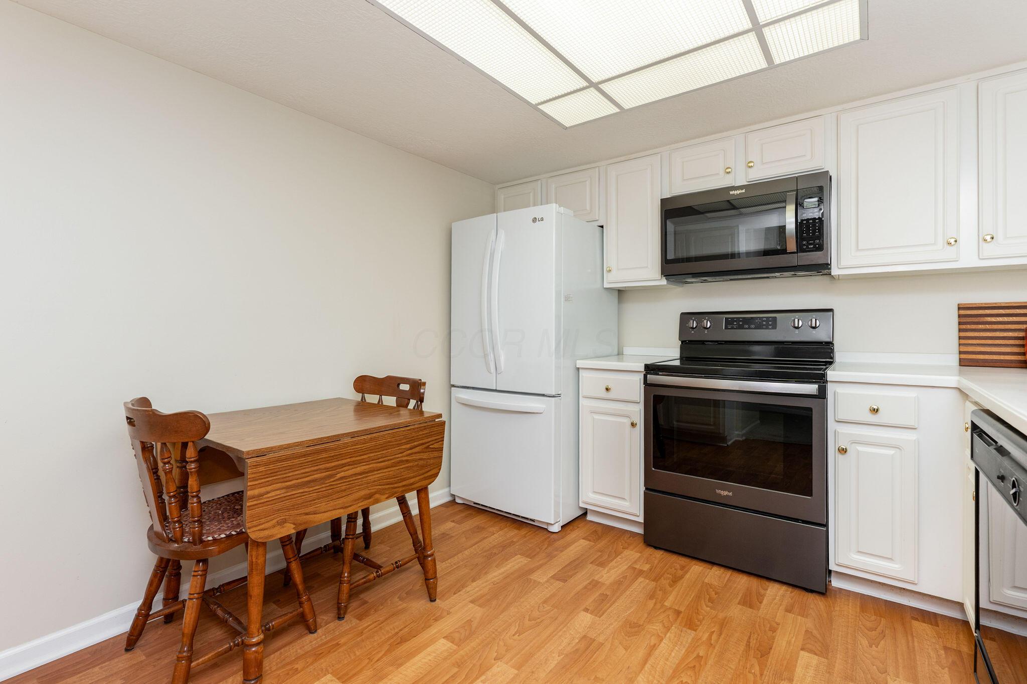 5935 N High Street, 305