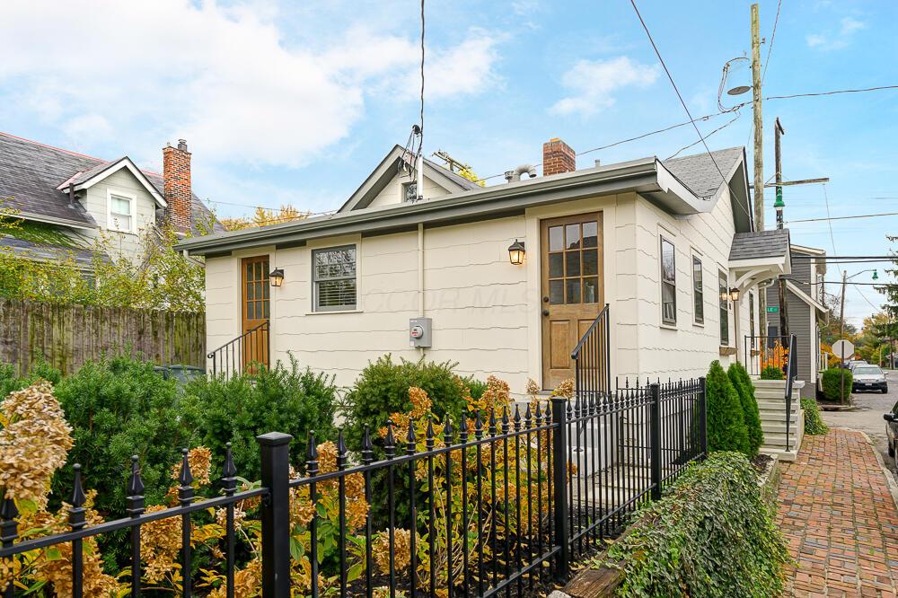 131 Lansing Street
