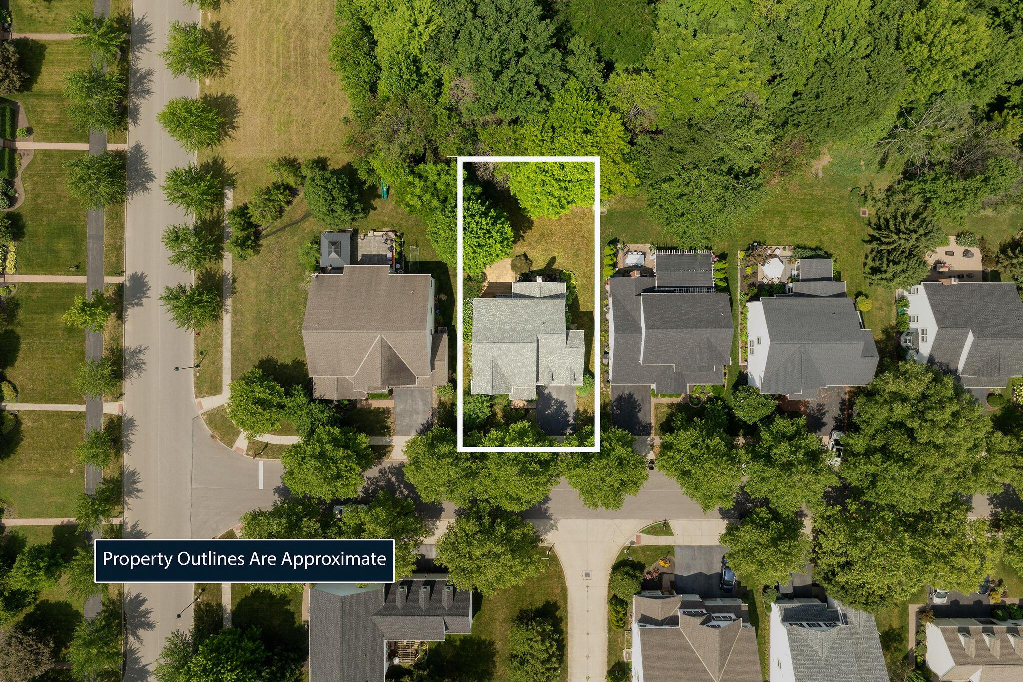 5725 Triplett Square