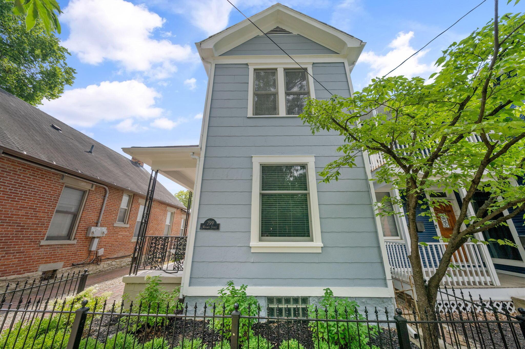 799 Mohawk Street