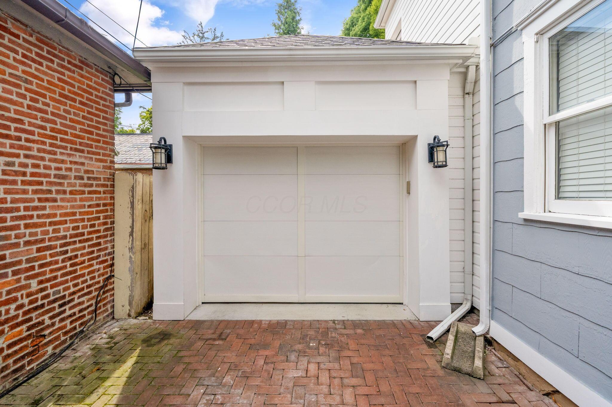799 Mohawk Street
