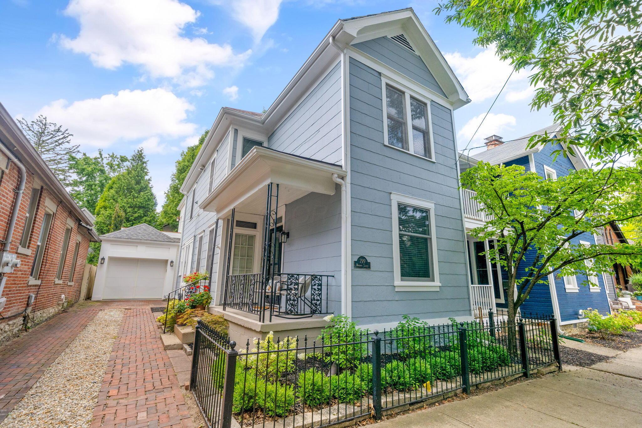 799 Mohawk Street