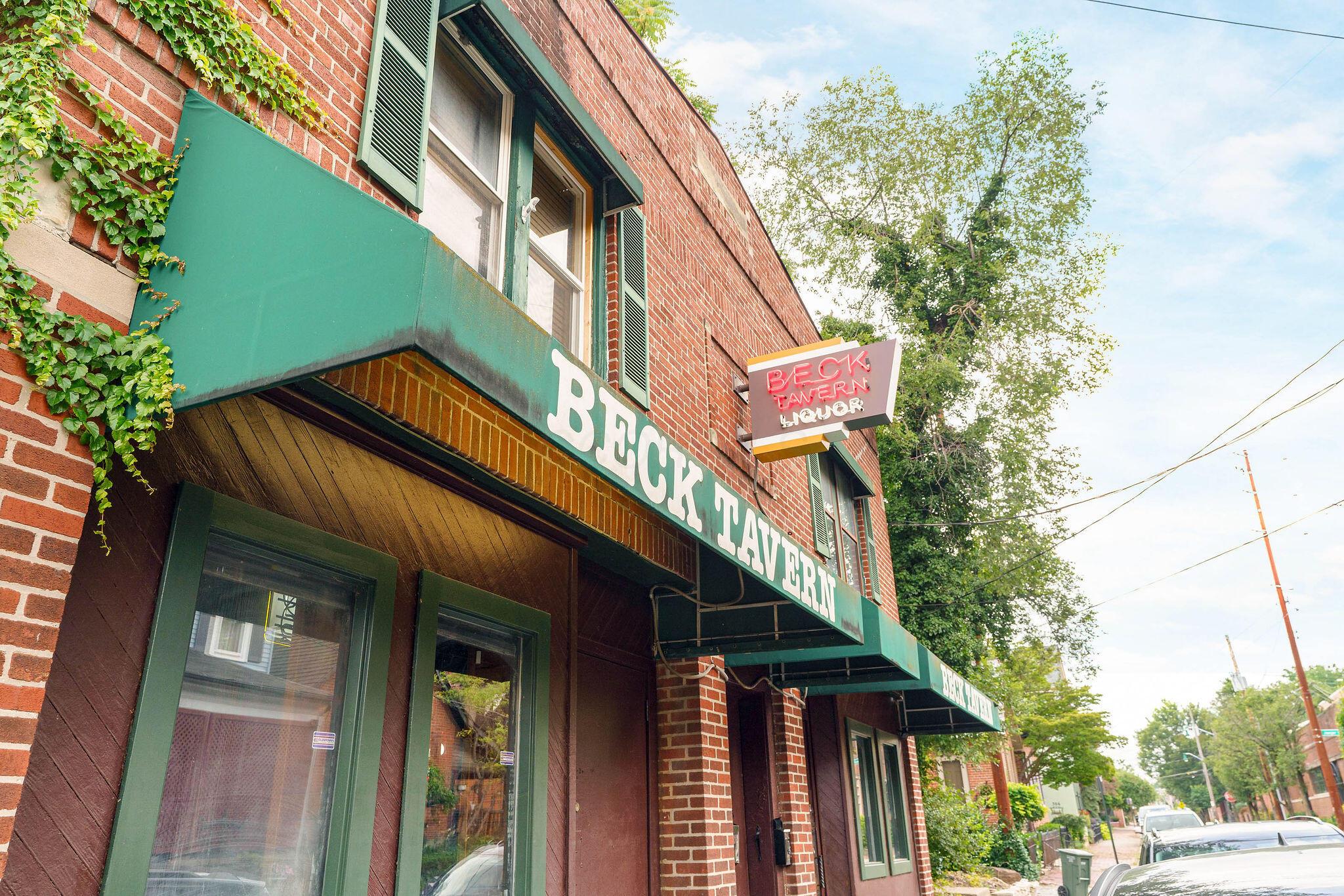 279-281 E Beck Street