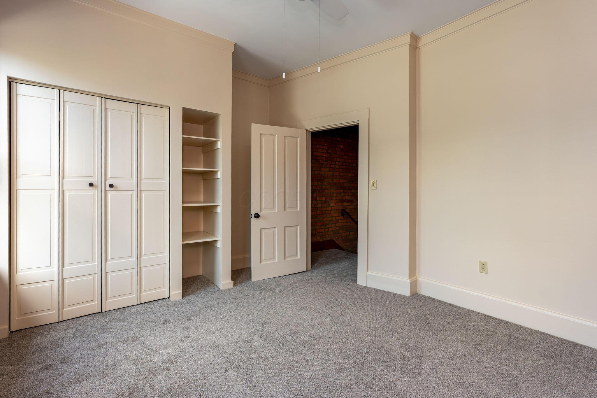 279-281 E Beck Street