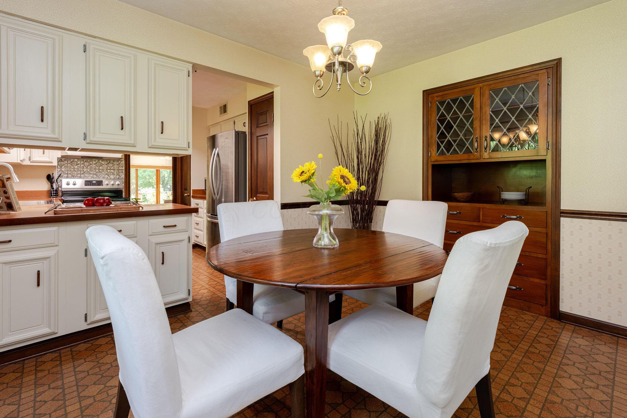 1350 Carriage Road