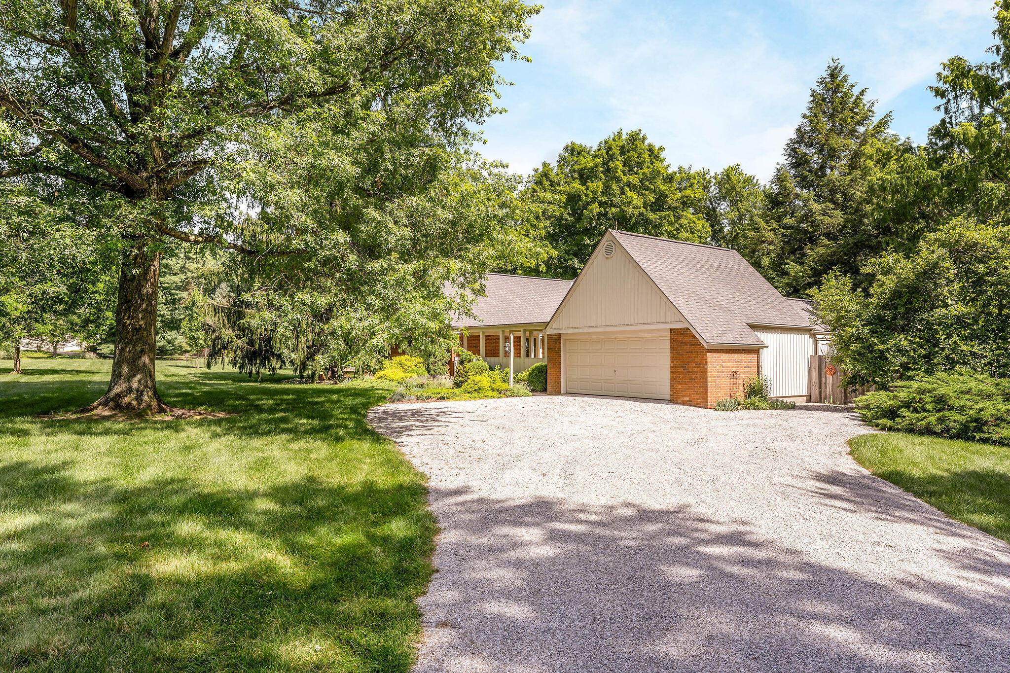 1350 Carriage Road