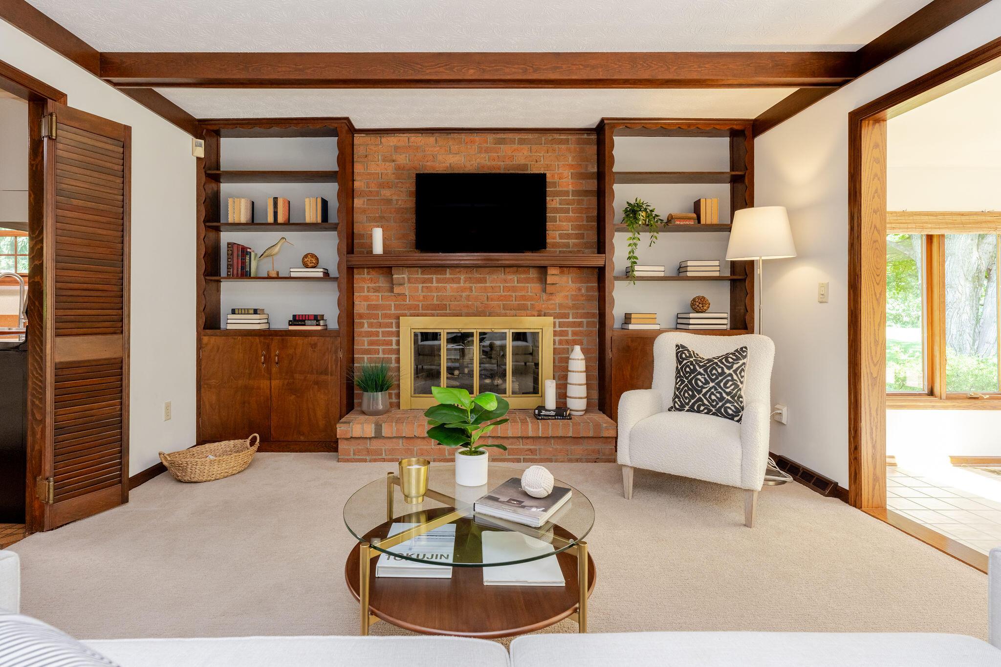 1350 Carriage Road