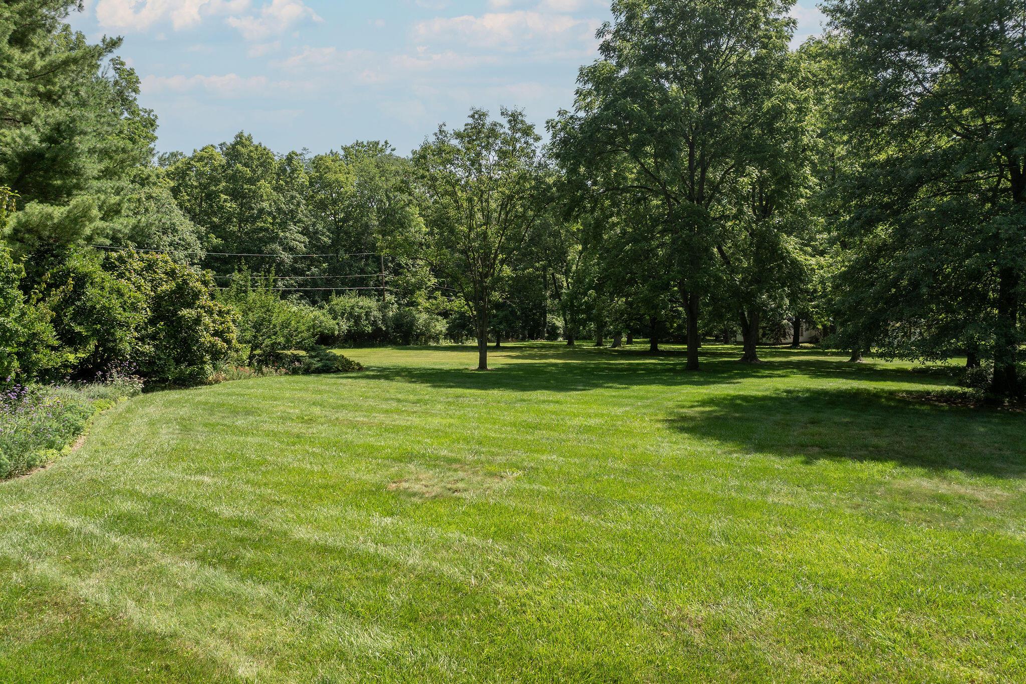 1350 Carriage Road