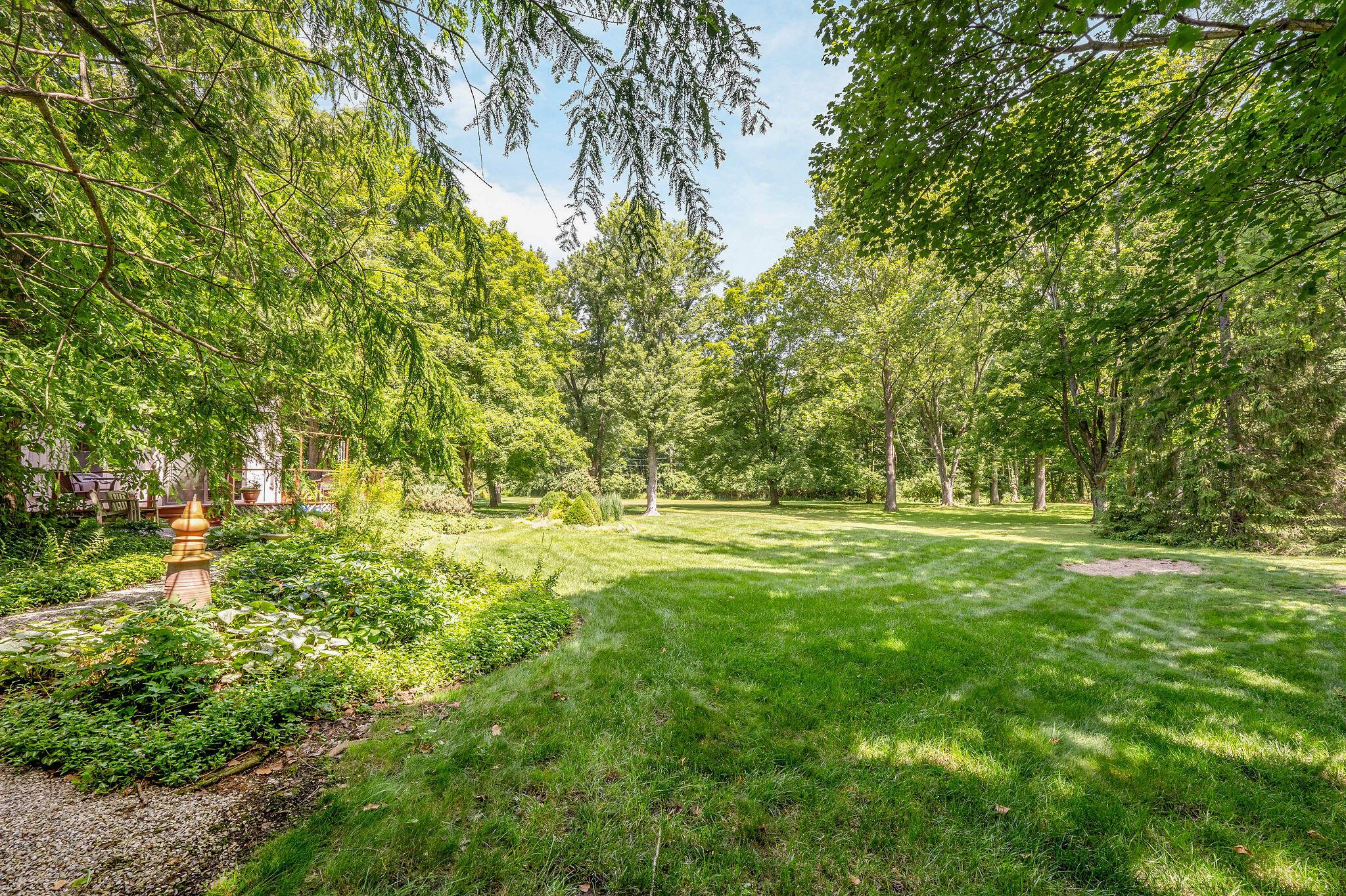 1350 Carriage Road