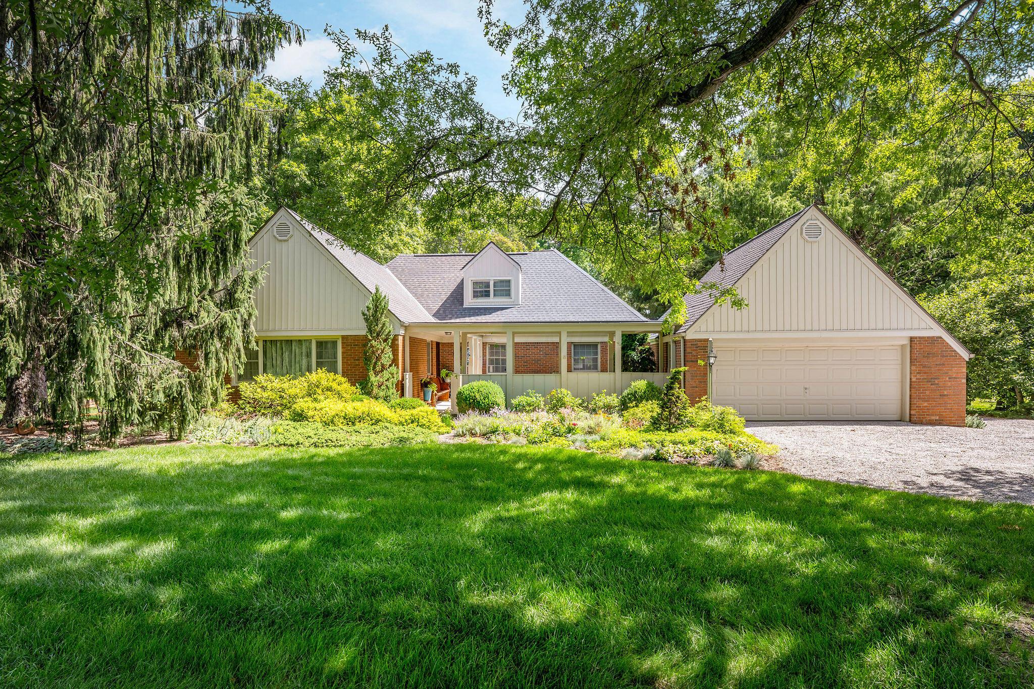 1350 Carriage Road